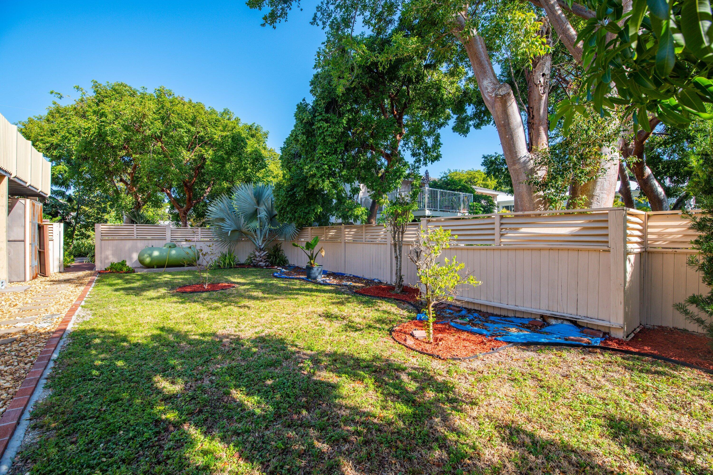 27038 Angelfish Road Property Photo 36