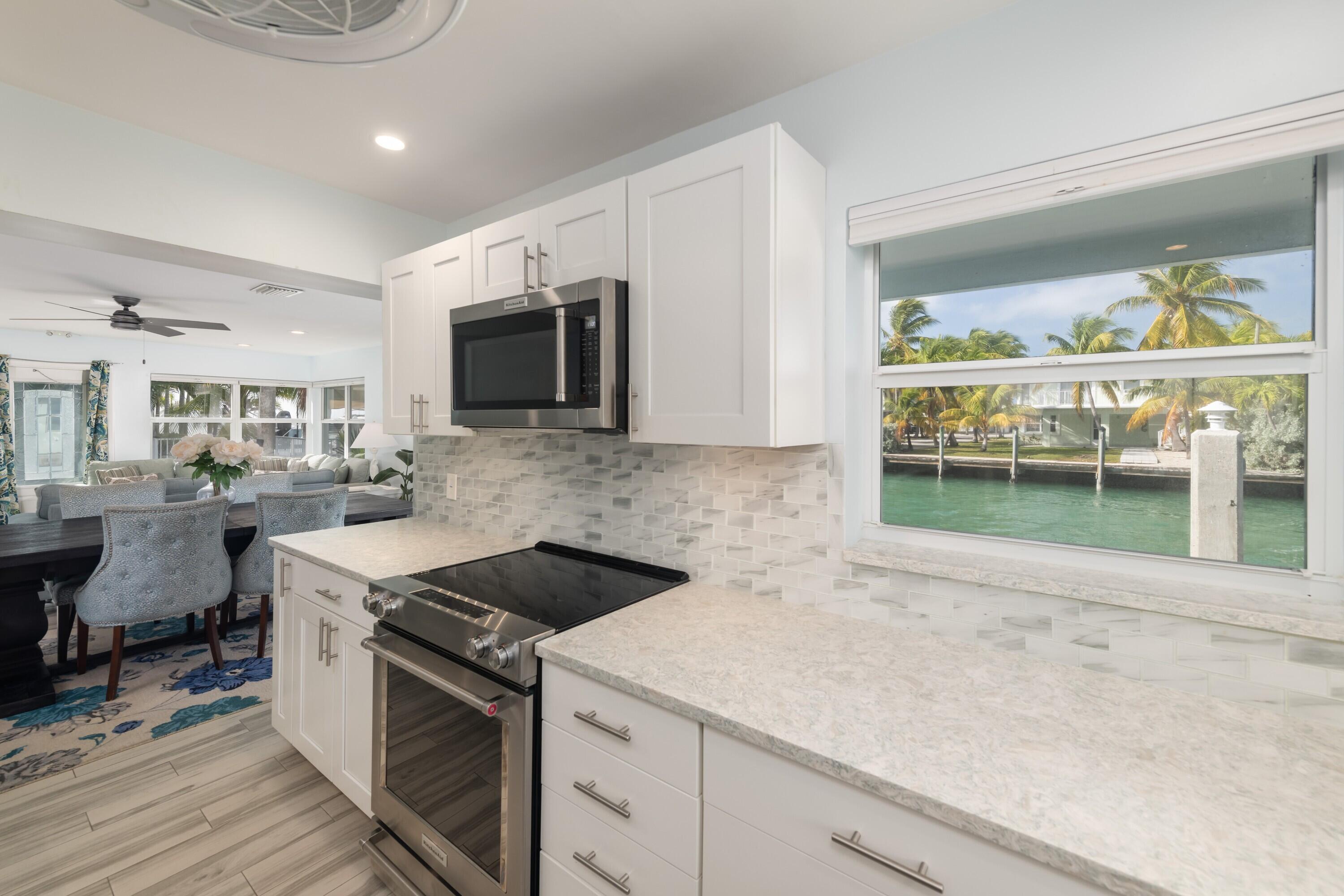11710 5th Avenue Ocean Property Photo 3