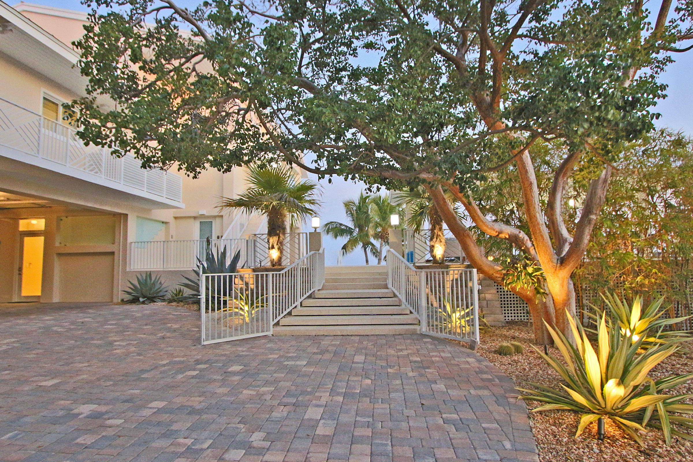 30 Ocean Front Drive Property Photo 92