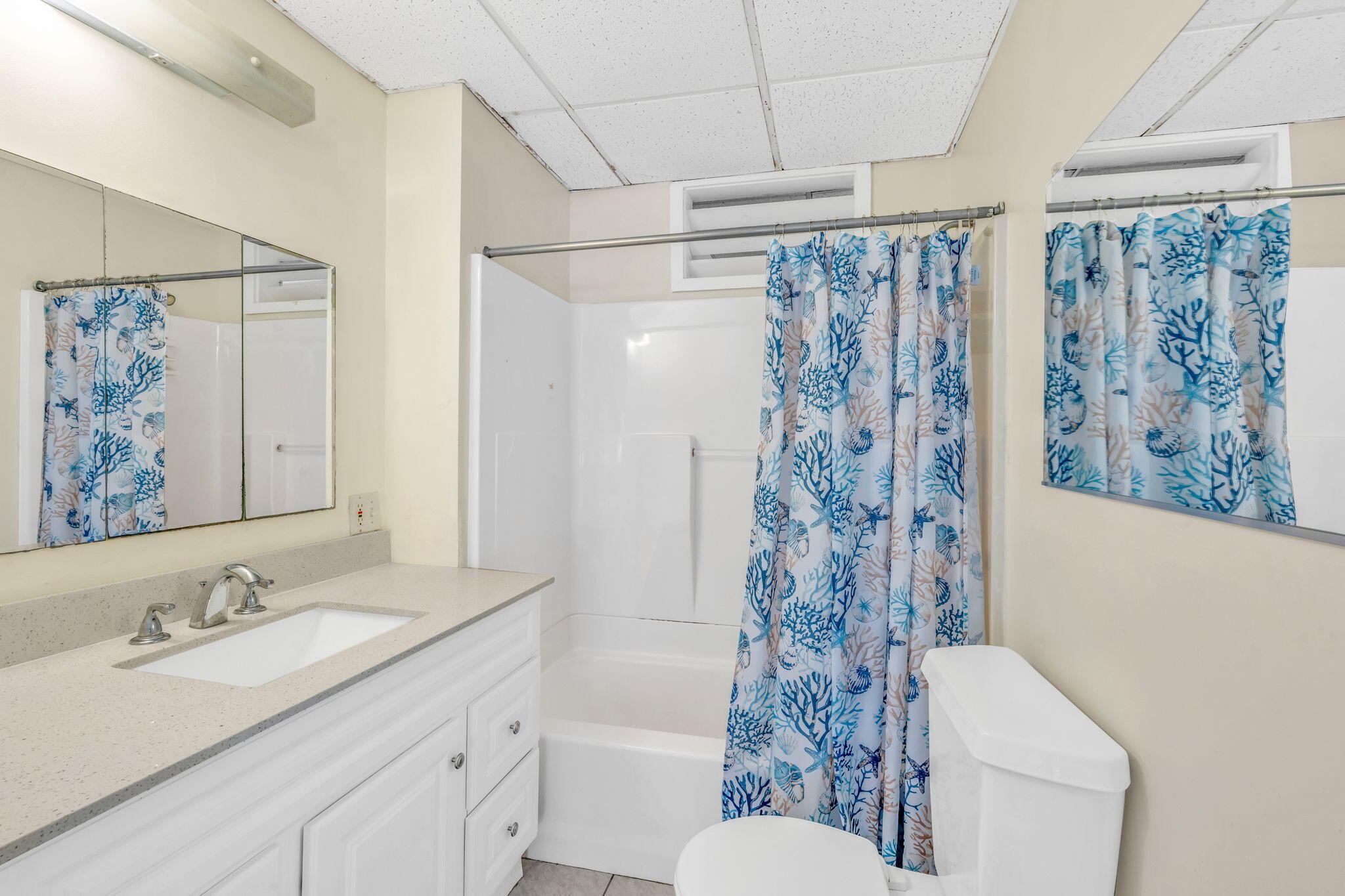 117 Avenue E Property Photo 42