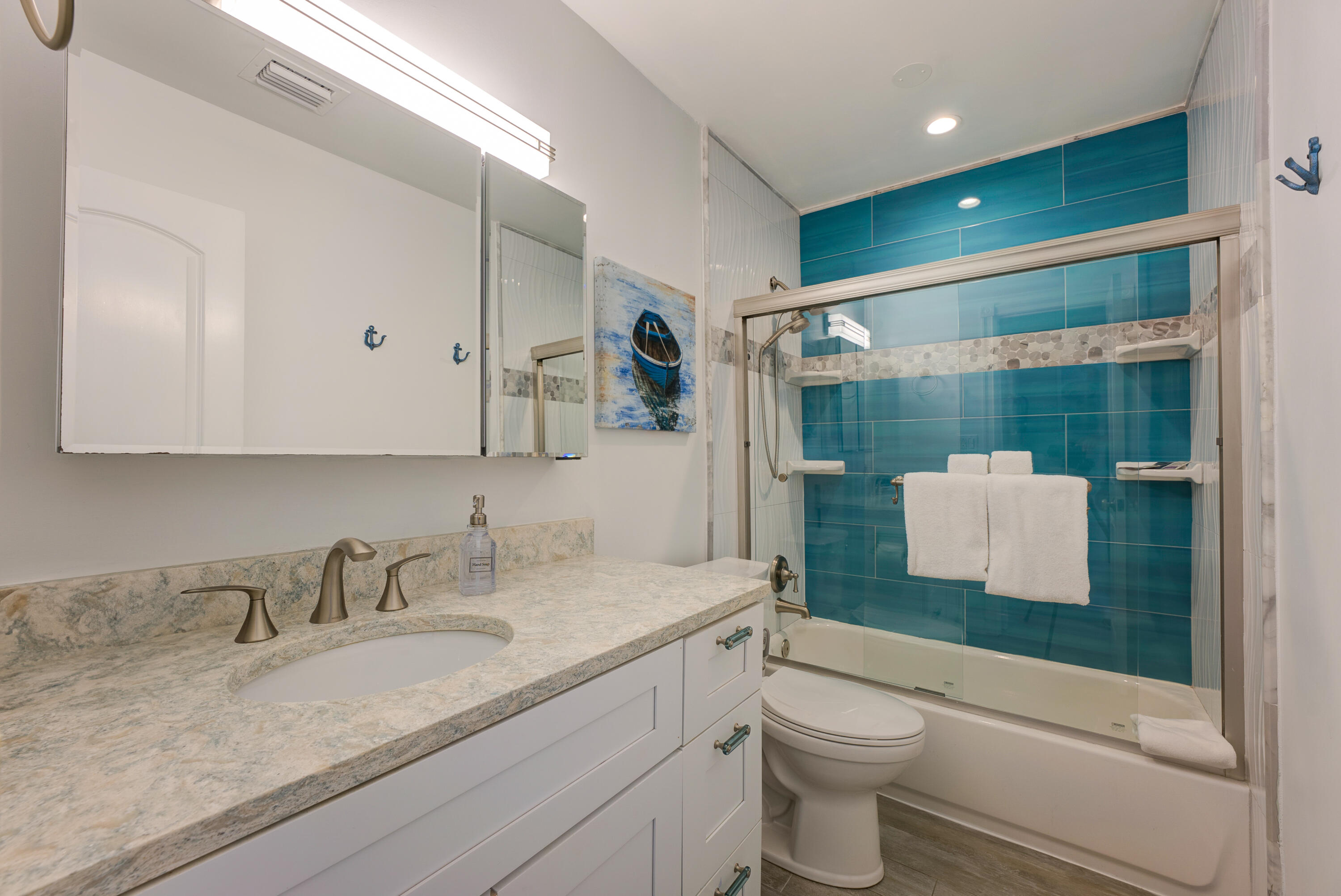 105 Avenue D, 113 Property Photo 9