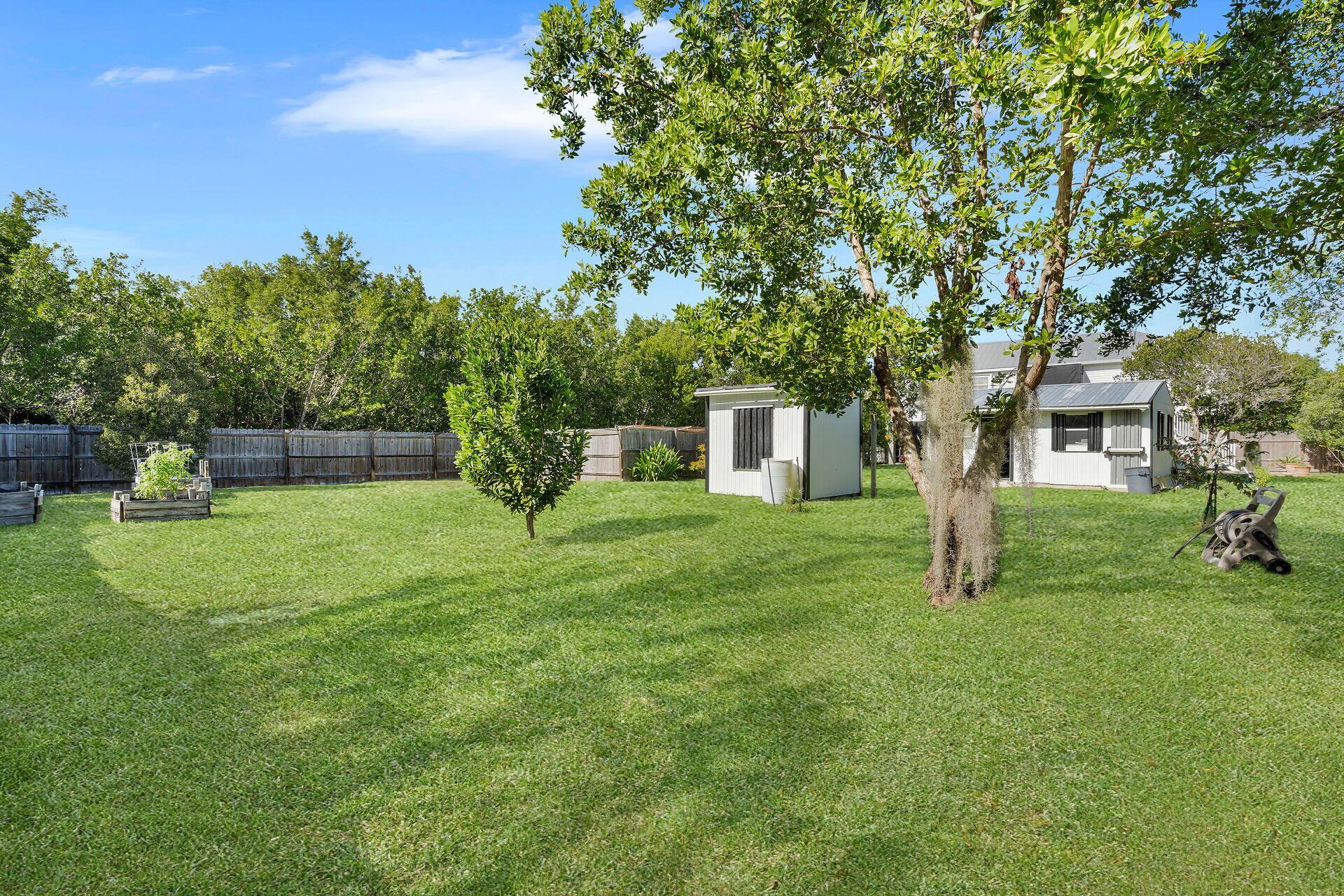 30246 Watson Boulevard Property Photo 4