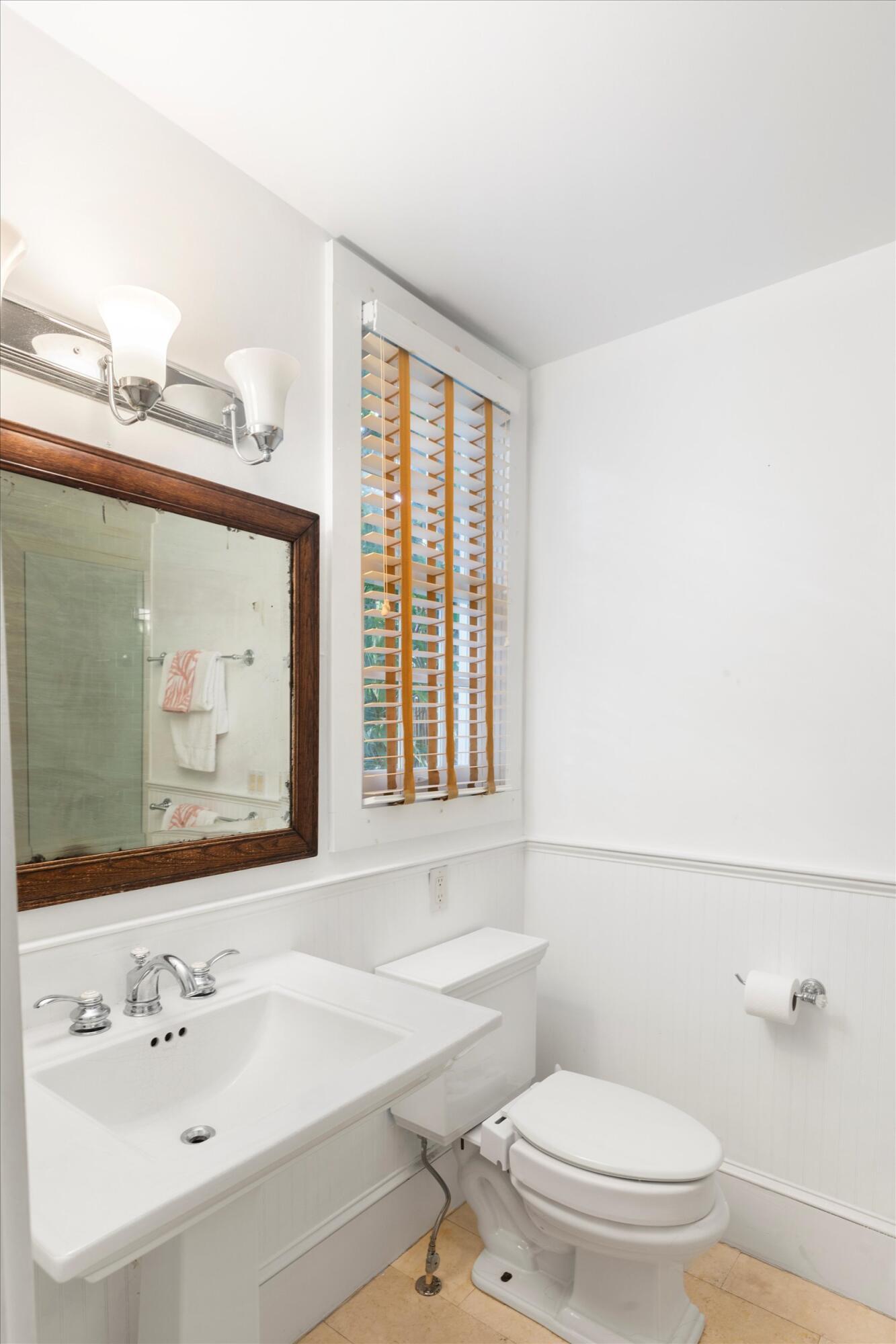 526 William Street, 1 Property Photo 19