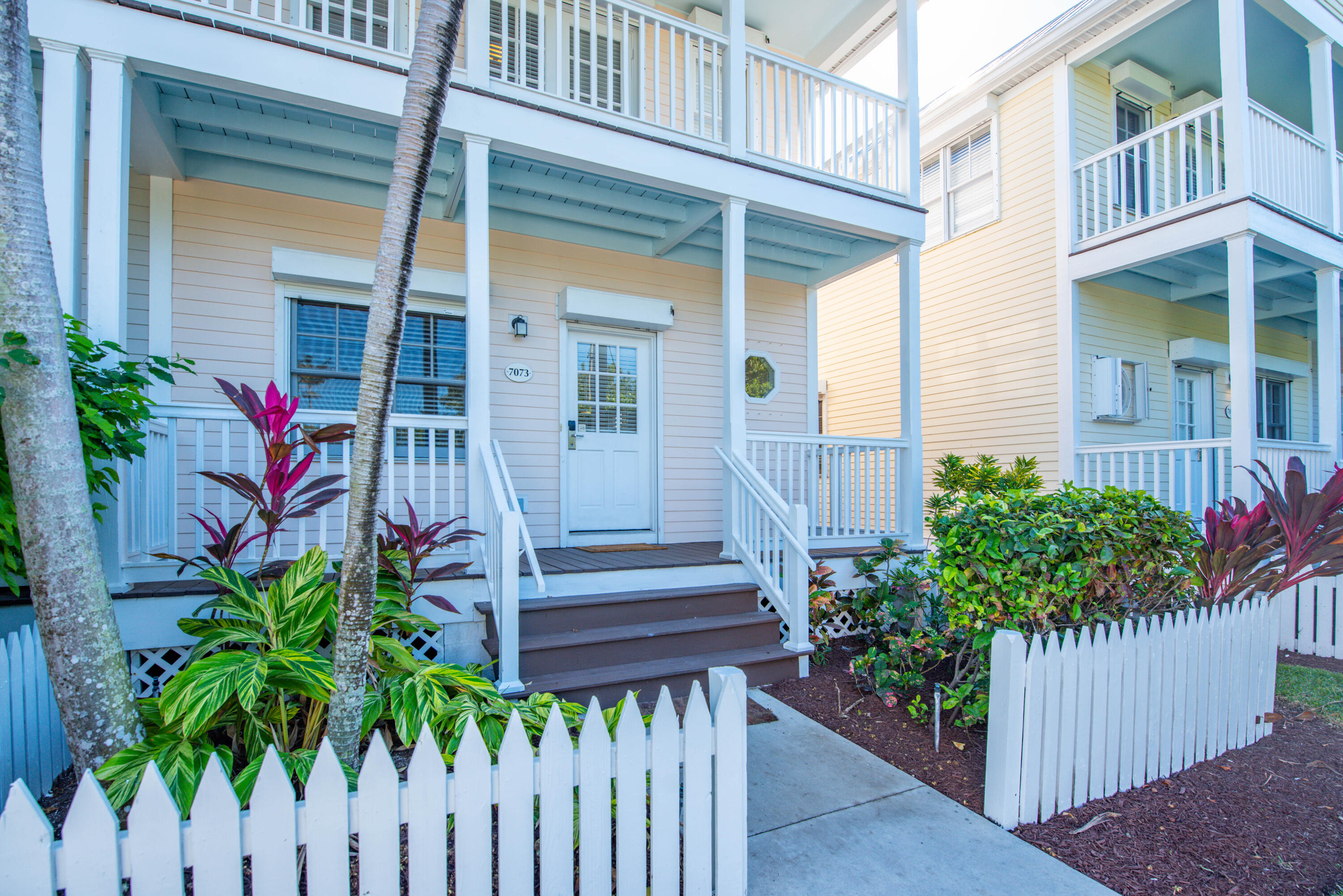 7073 Hawks Cay Boulevard Property Photo 7