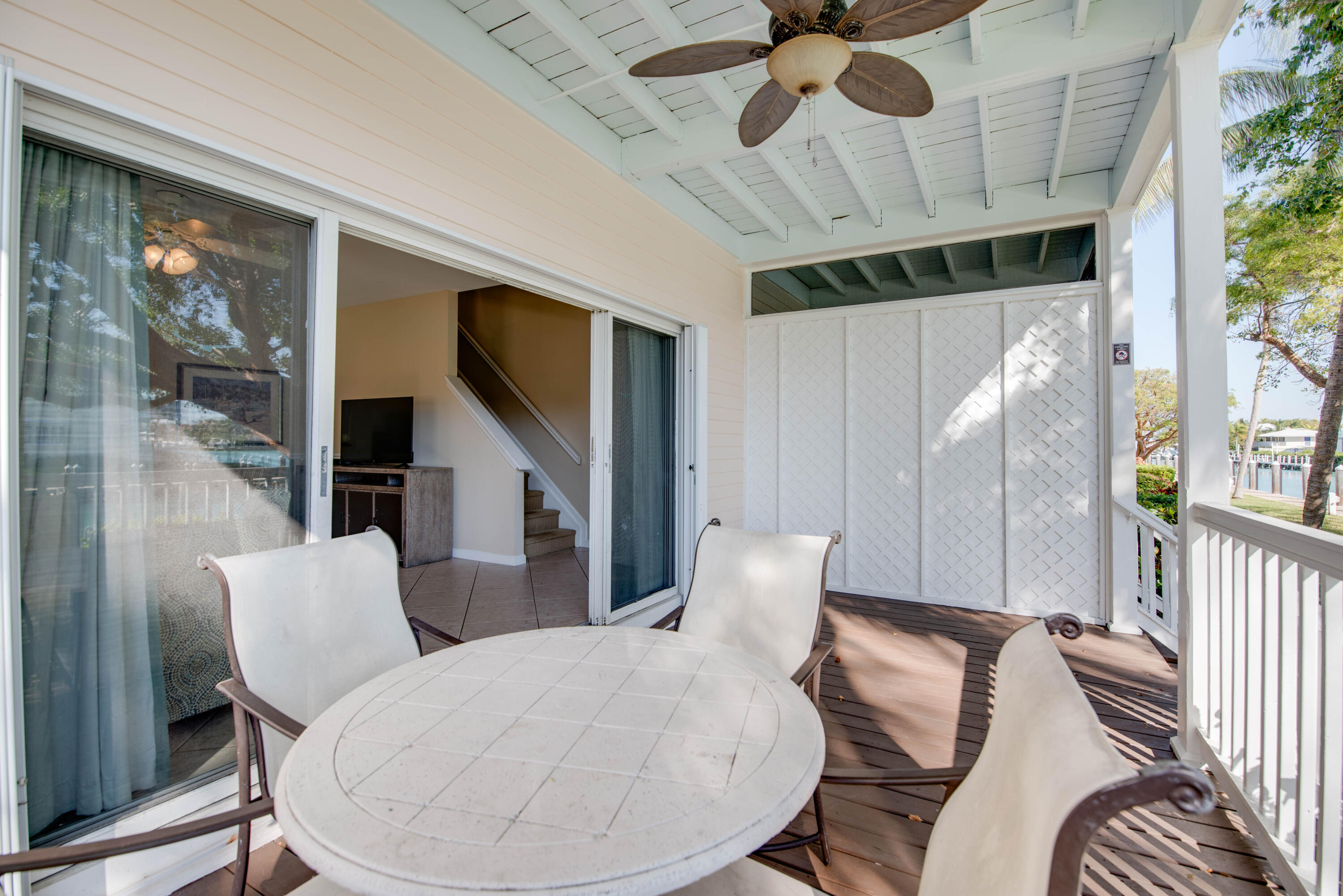 7073 Hawks Cay Boulevard Property Photo 18