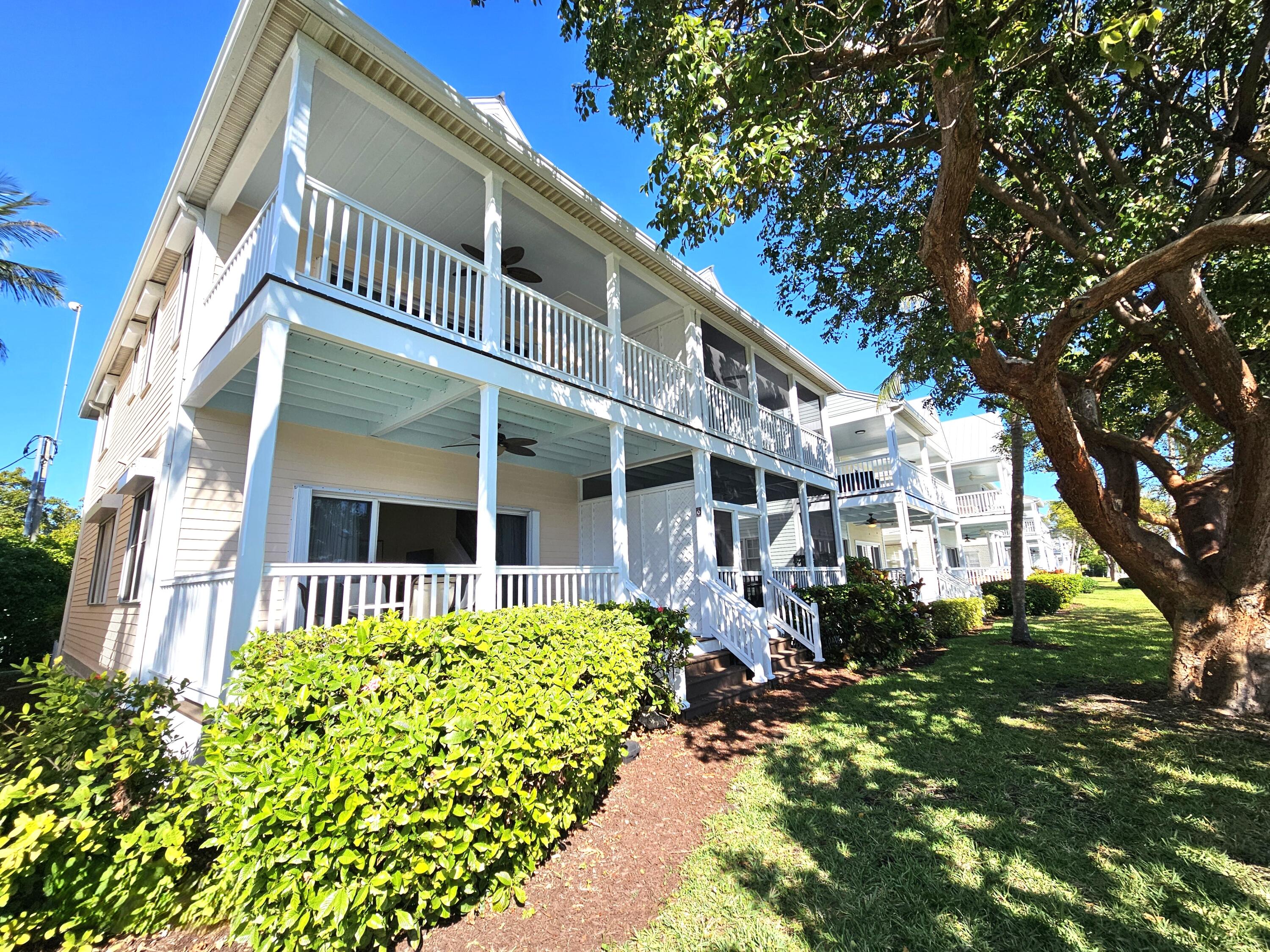 7073 Hawks Cay Boulevard Property Photo 19