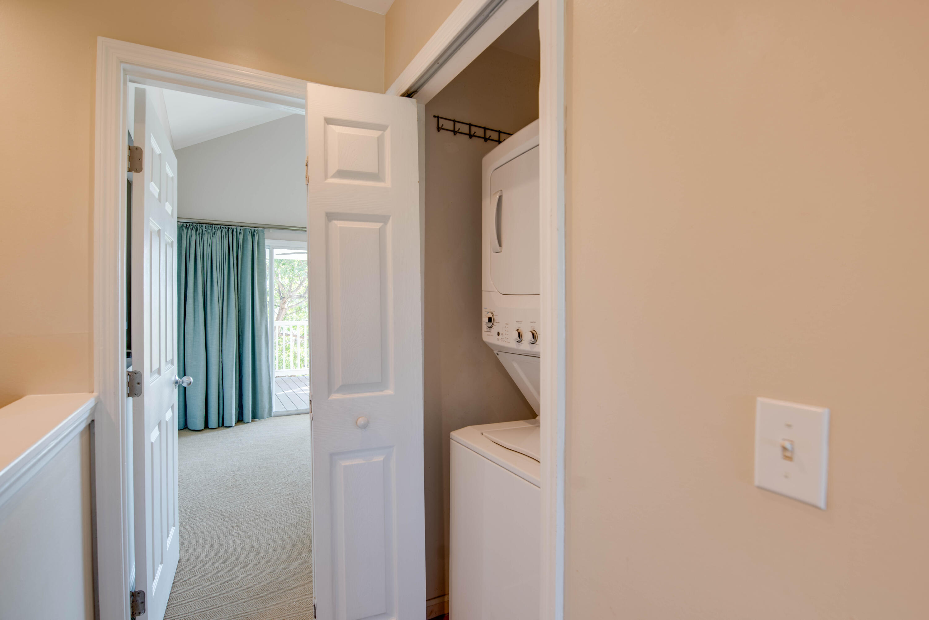 7073 Hawks Cay Boulevard Property Photo 25