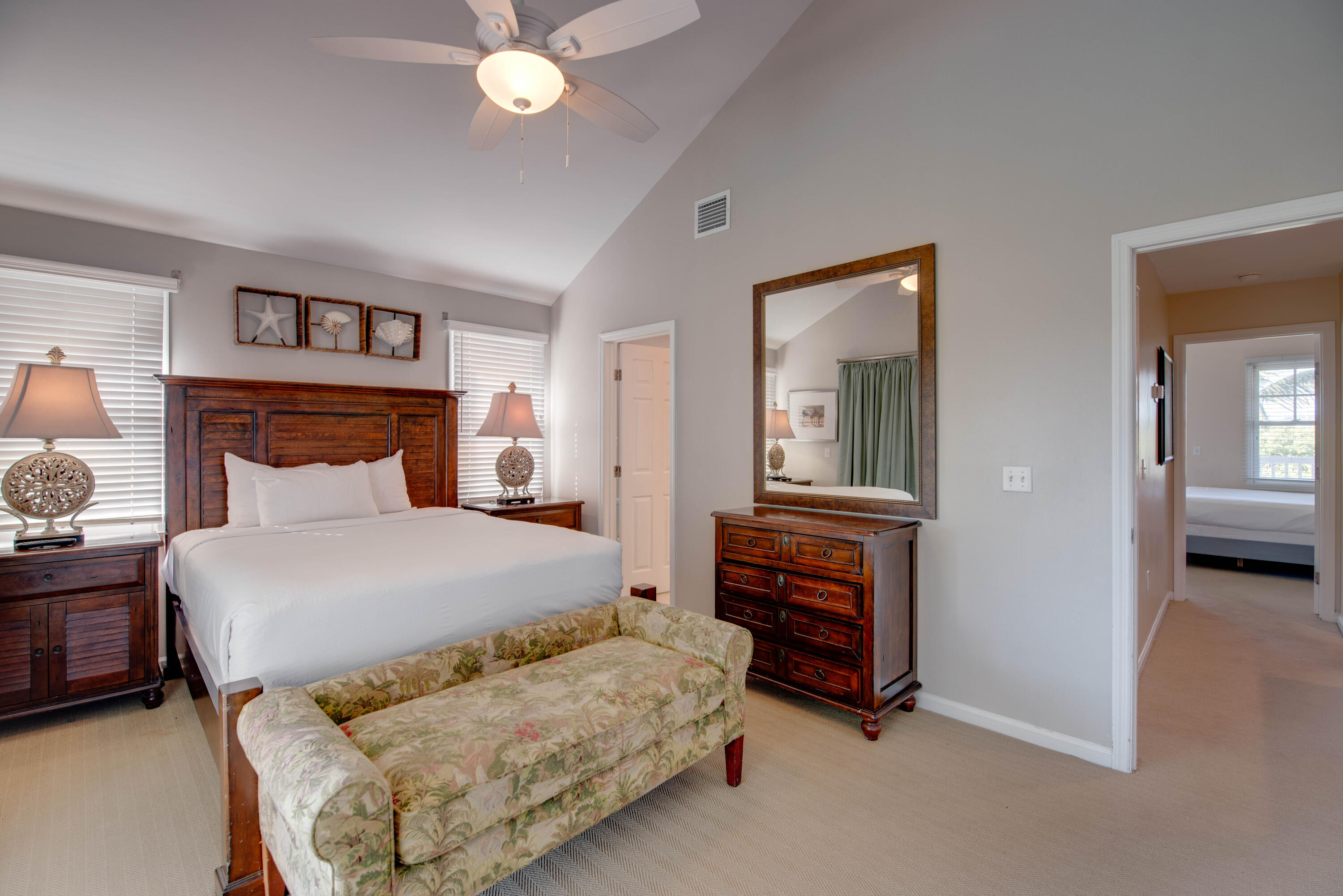 7073 Hawks Cay Boulevard Property Photo 33