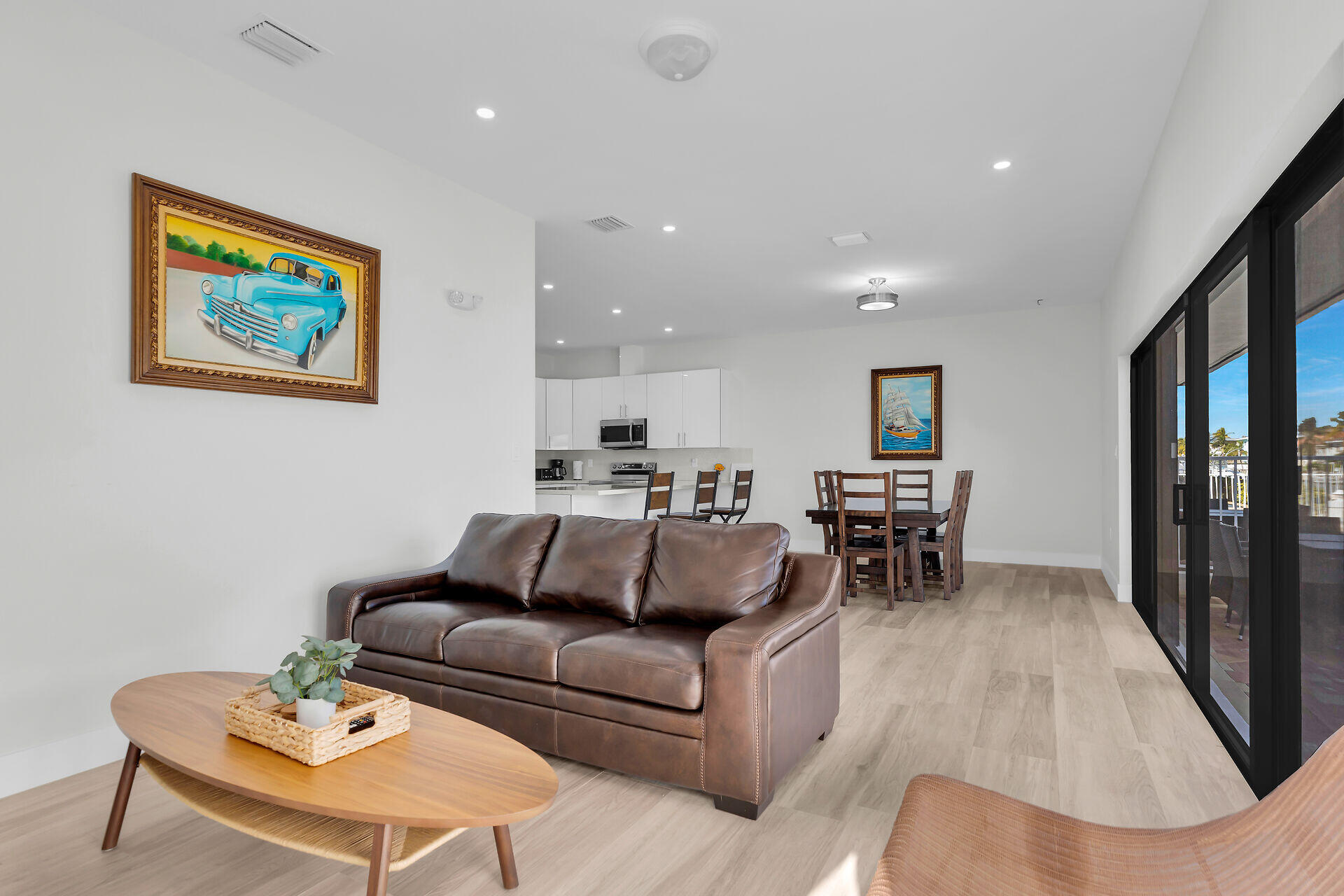 230 Sadowski Causeway Property Photo 3