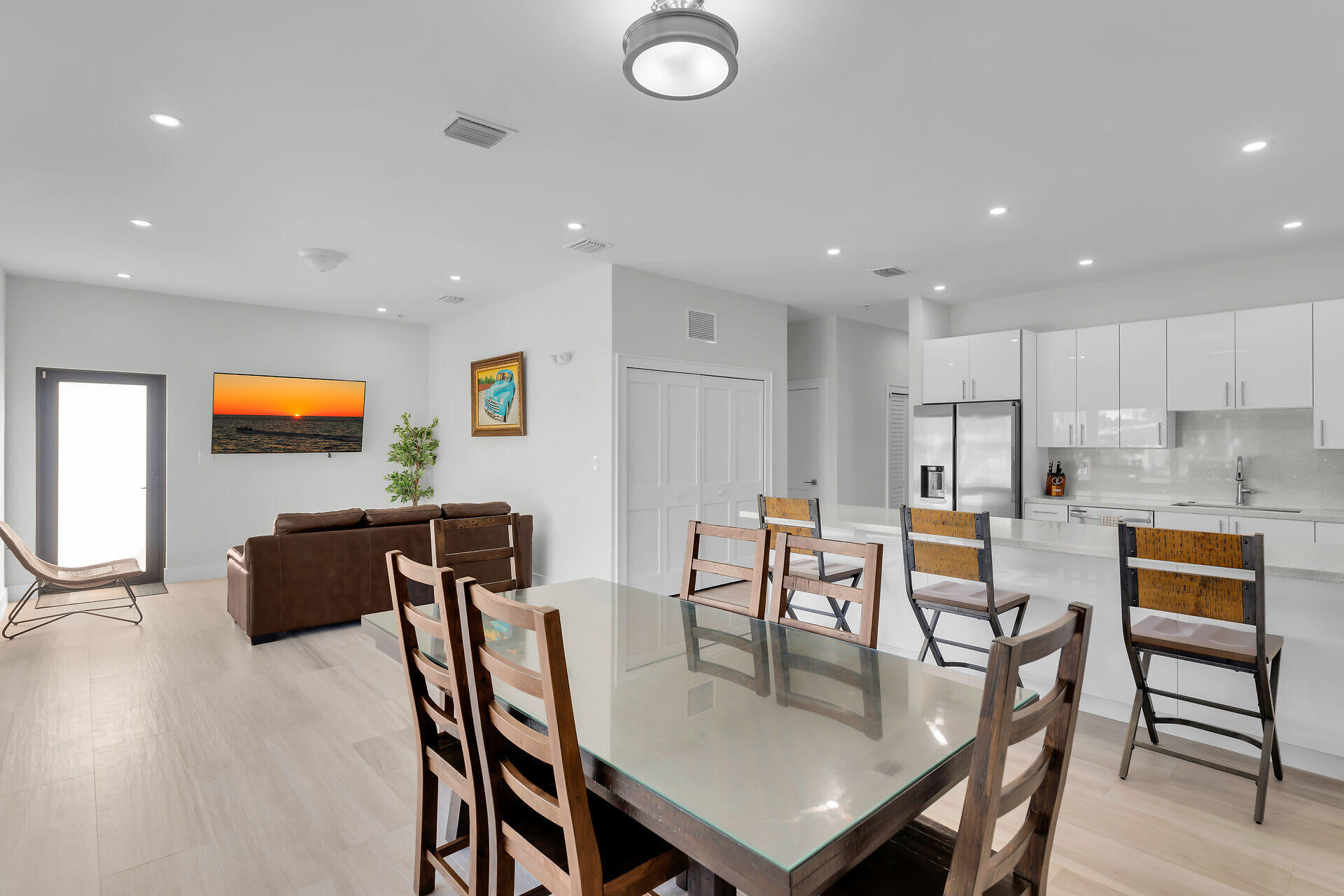 230 Sadowski Causeway Property Photo 8