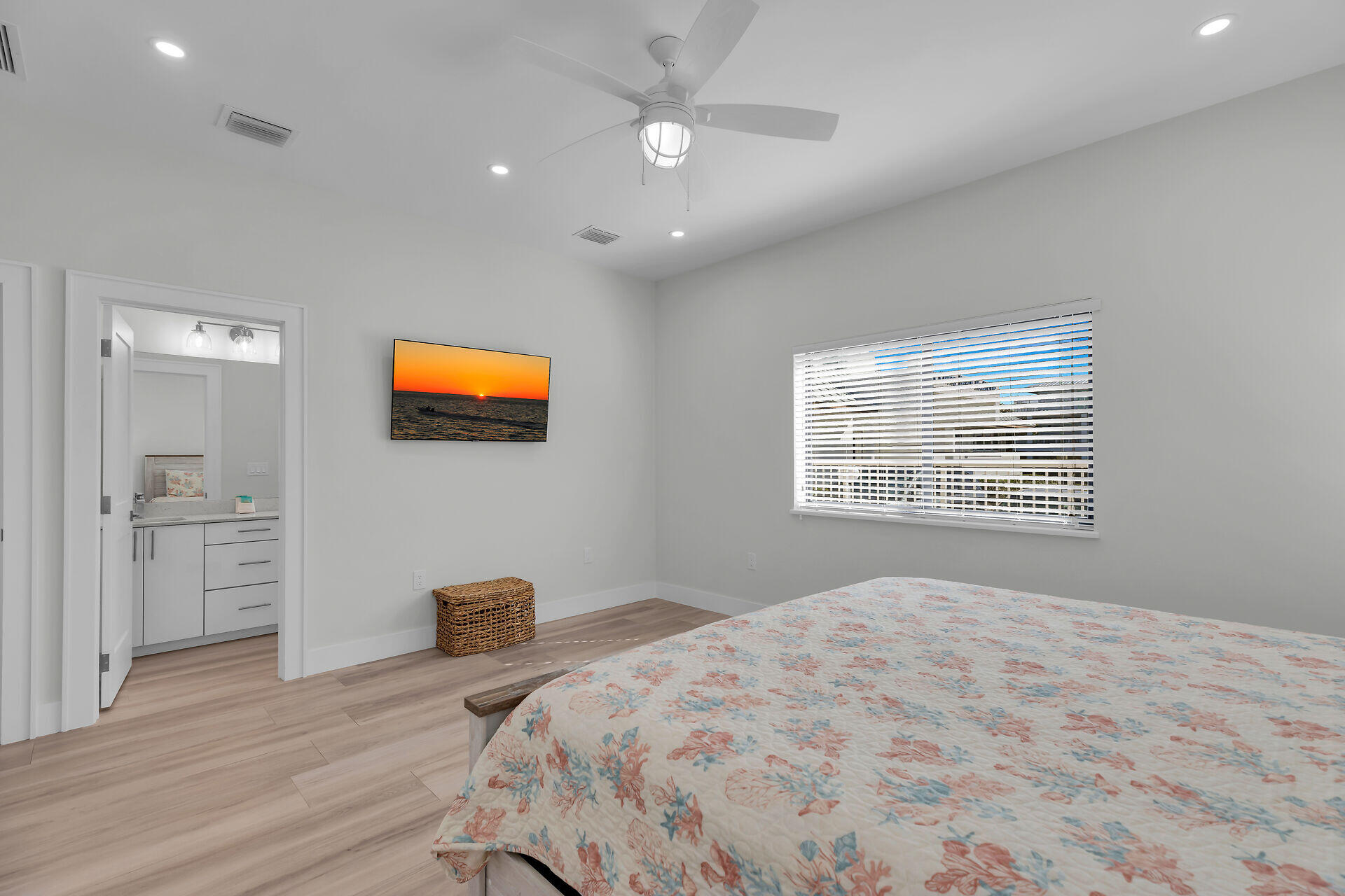 230 Sadowski Causeway Property Photo 16