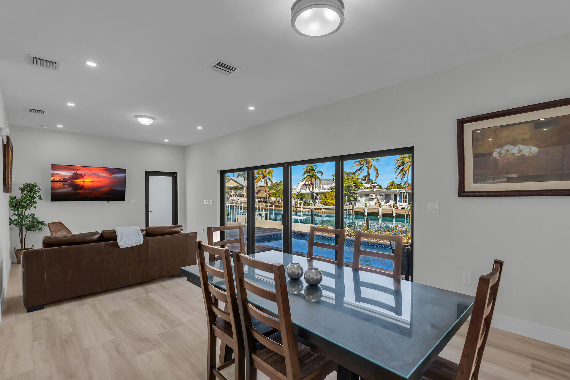 232 Sadowski Causeway Property Photo 3