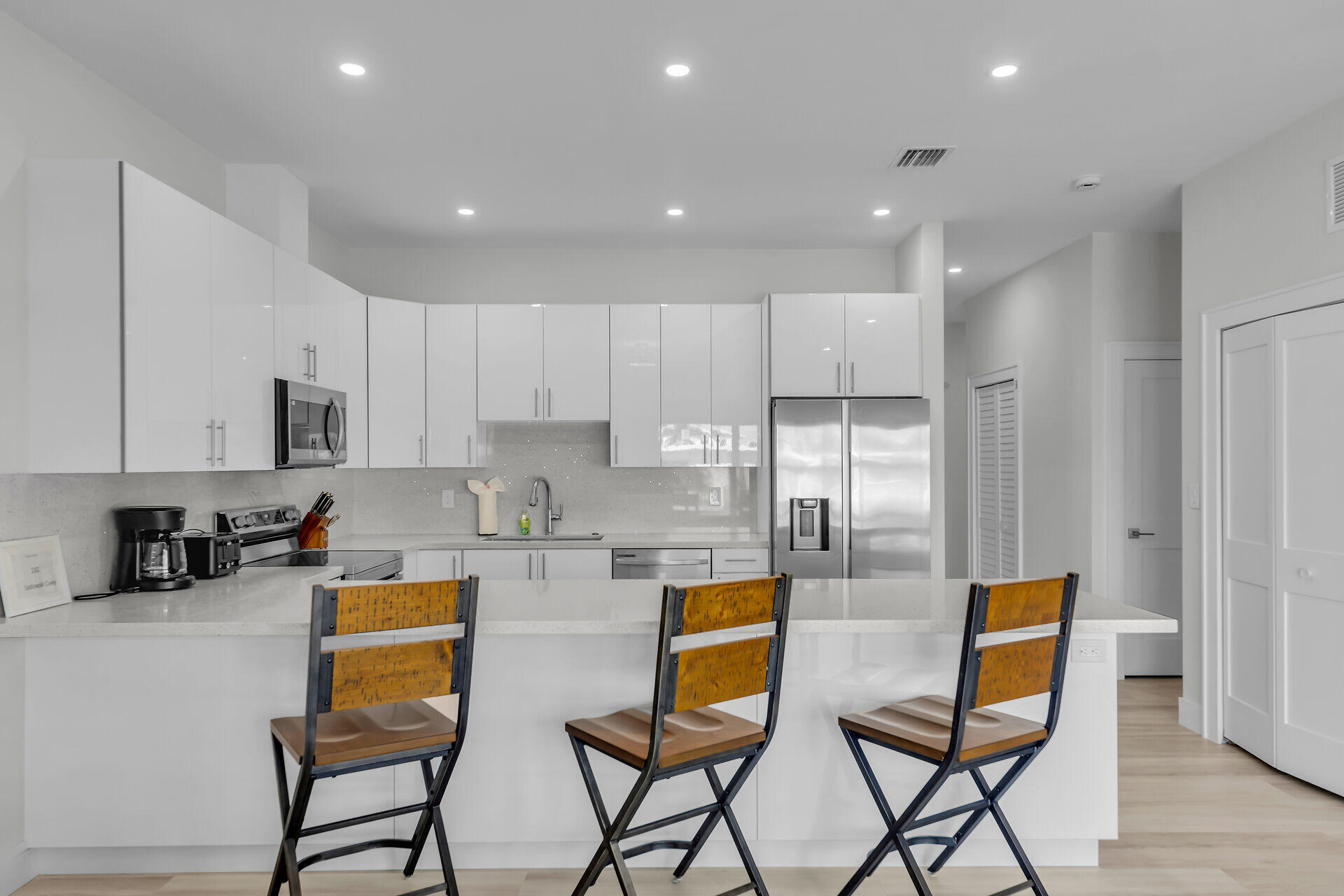 232 Sadowski Causeway Property Photo 8