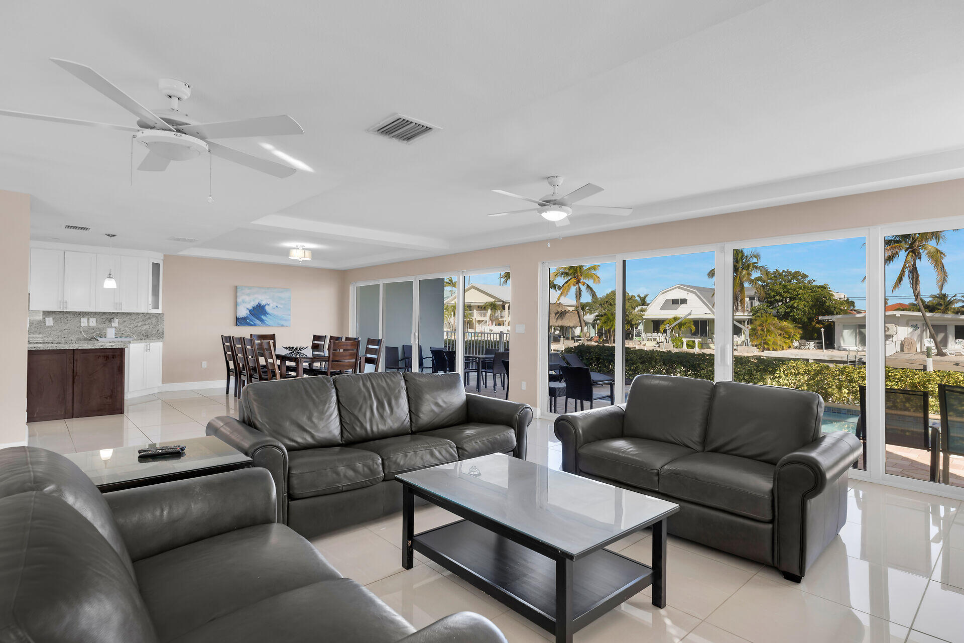 240 Sadowski Causeway Property Photo 2