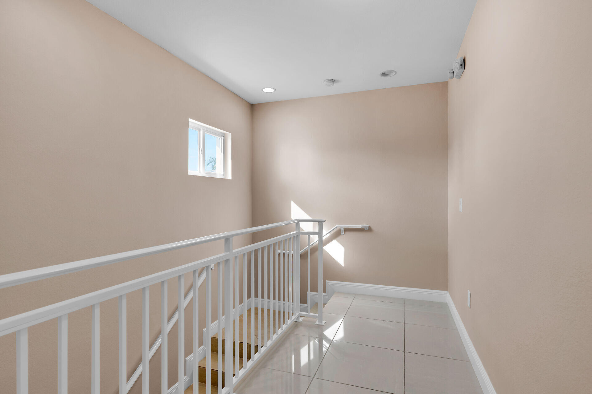 240 Sadowski Causeway Property Photo 14