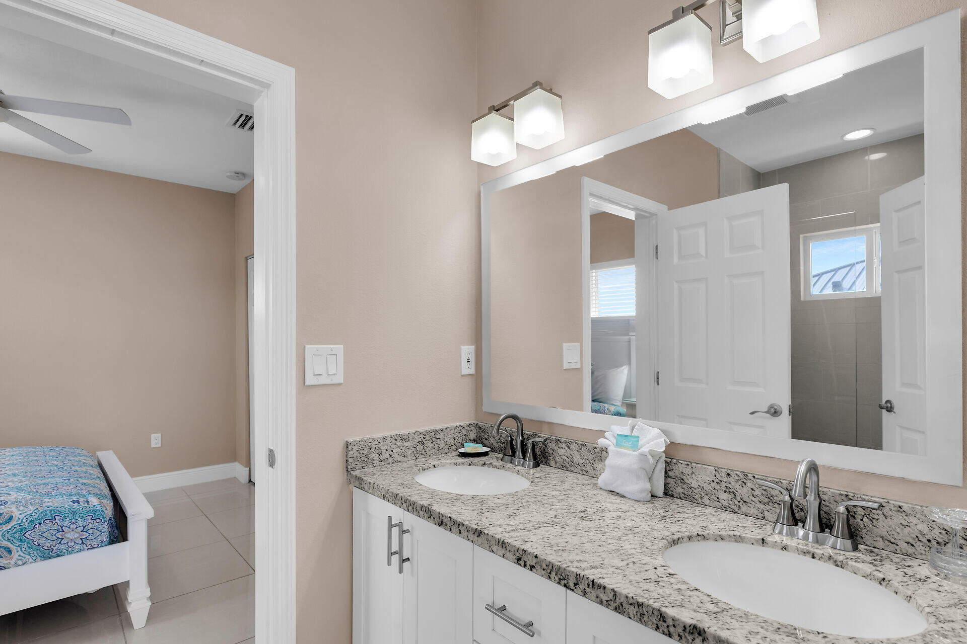 240 Sadowski Causeway Property Photo 27