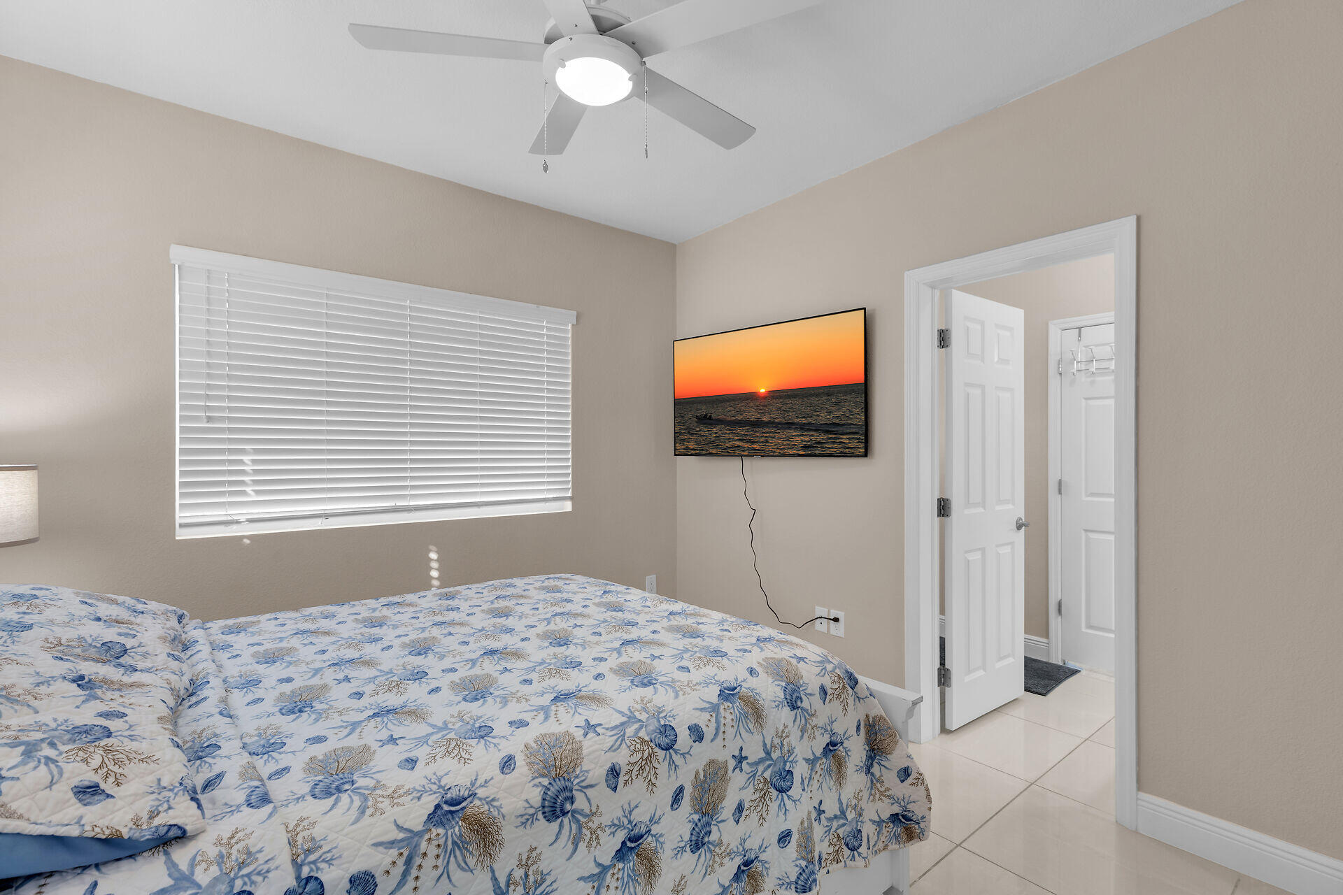 242 Sadowski Causeway Property Photo 24