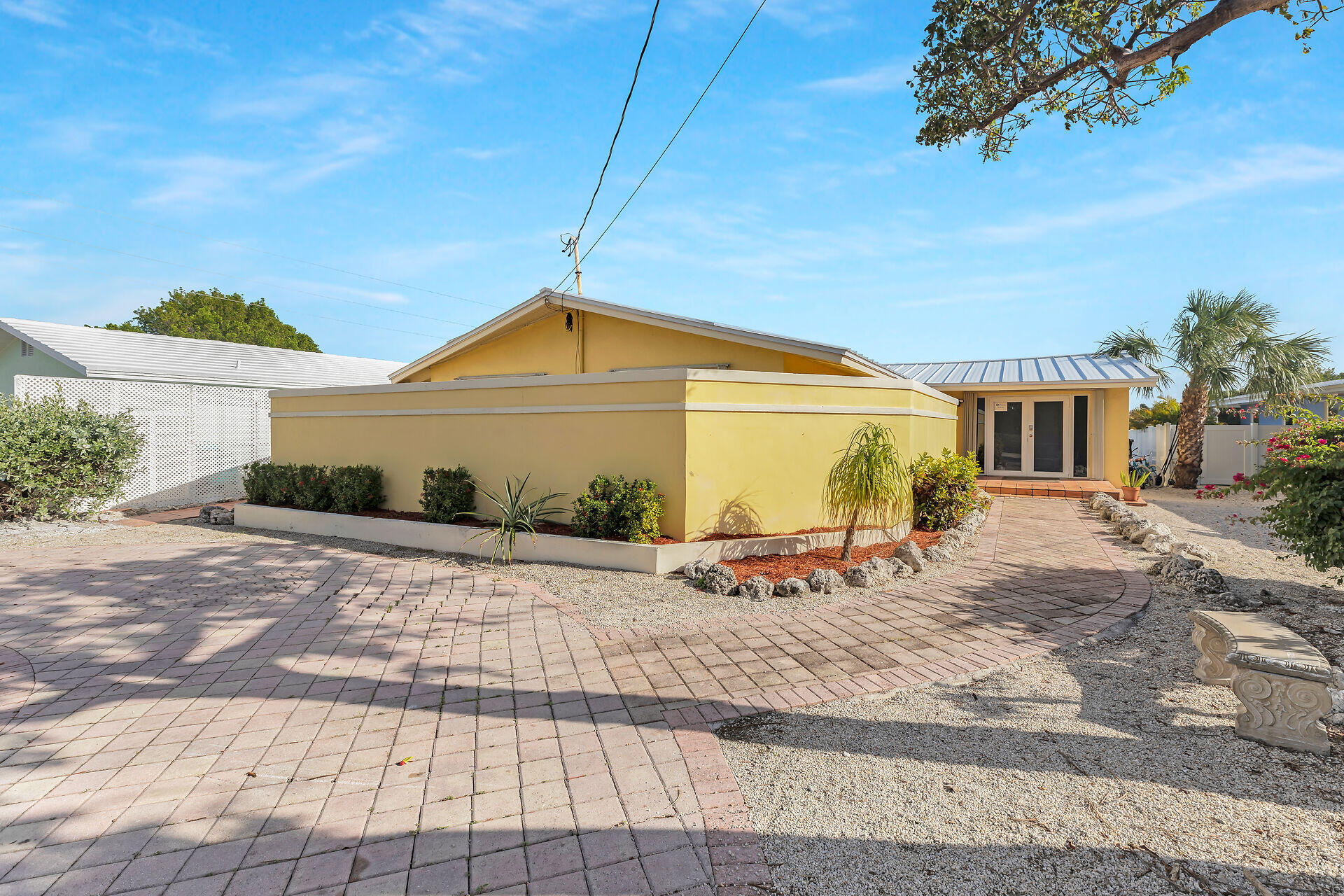 62 Sombrero Beach Road Property Photo 11