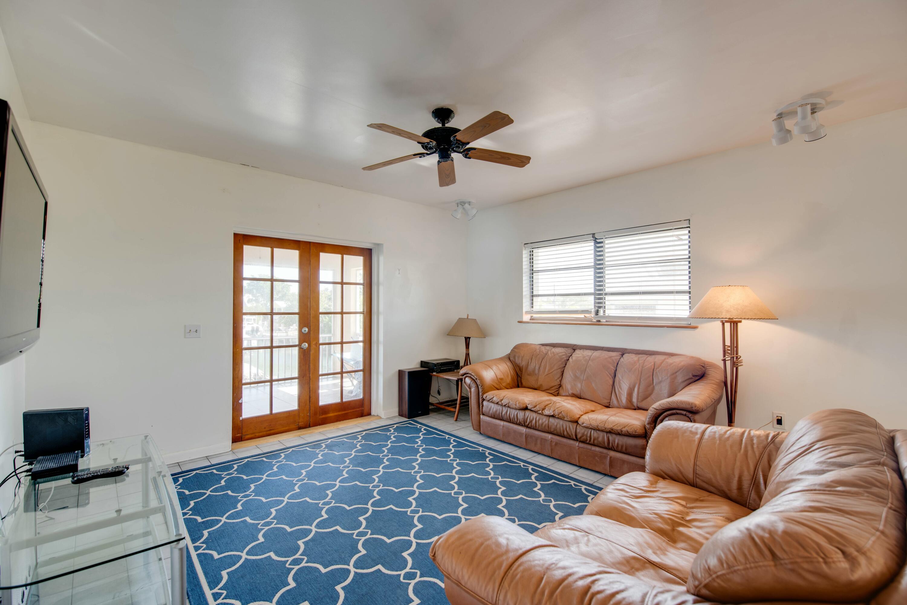 419 Blackbeard Road Property Photo 2