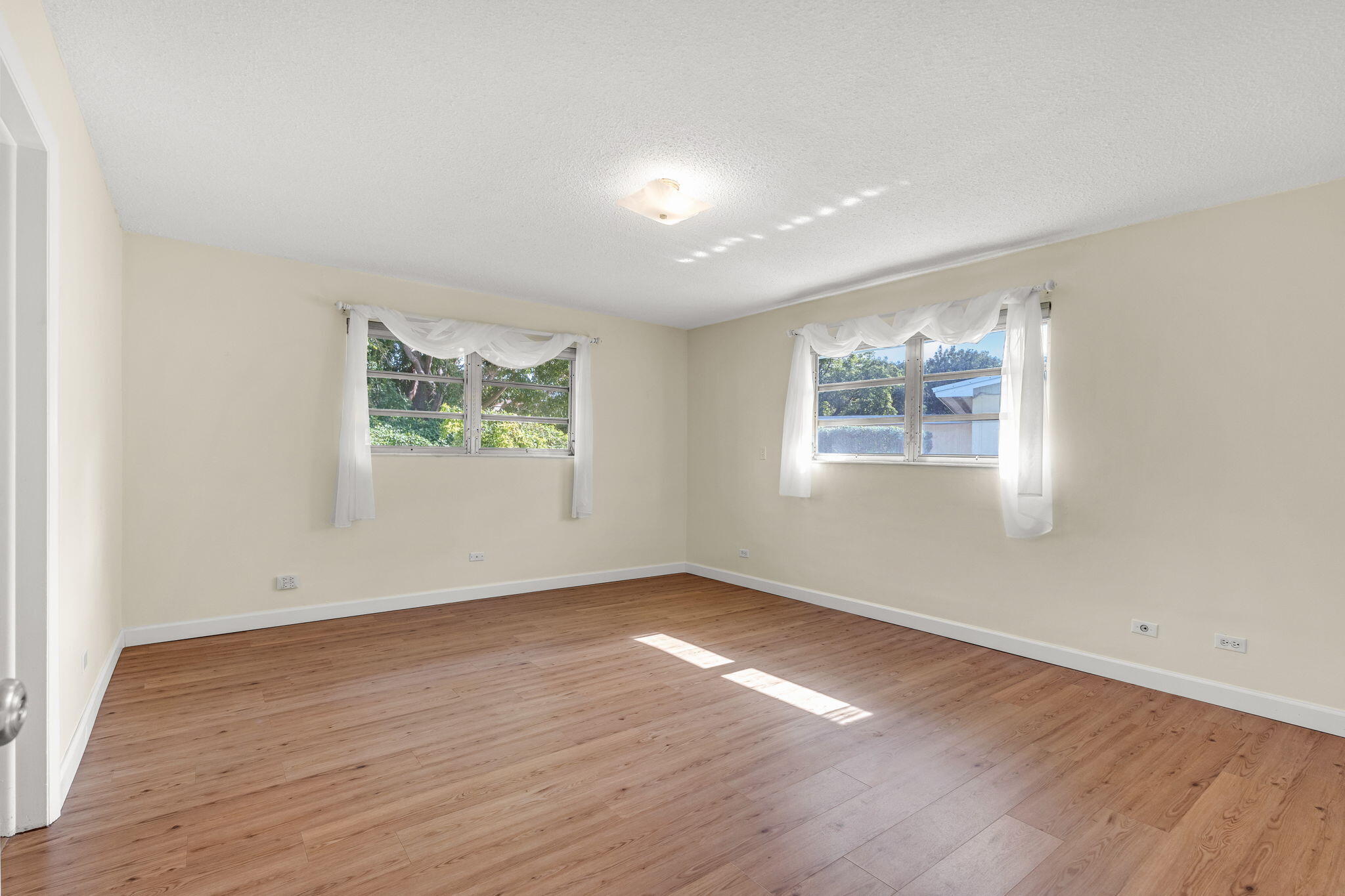 920 La Paloma Road Property Photo 16