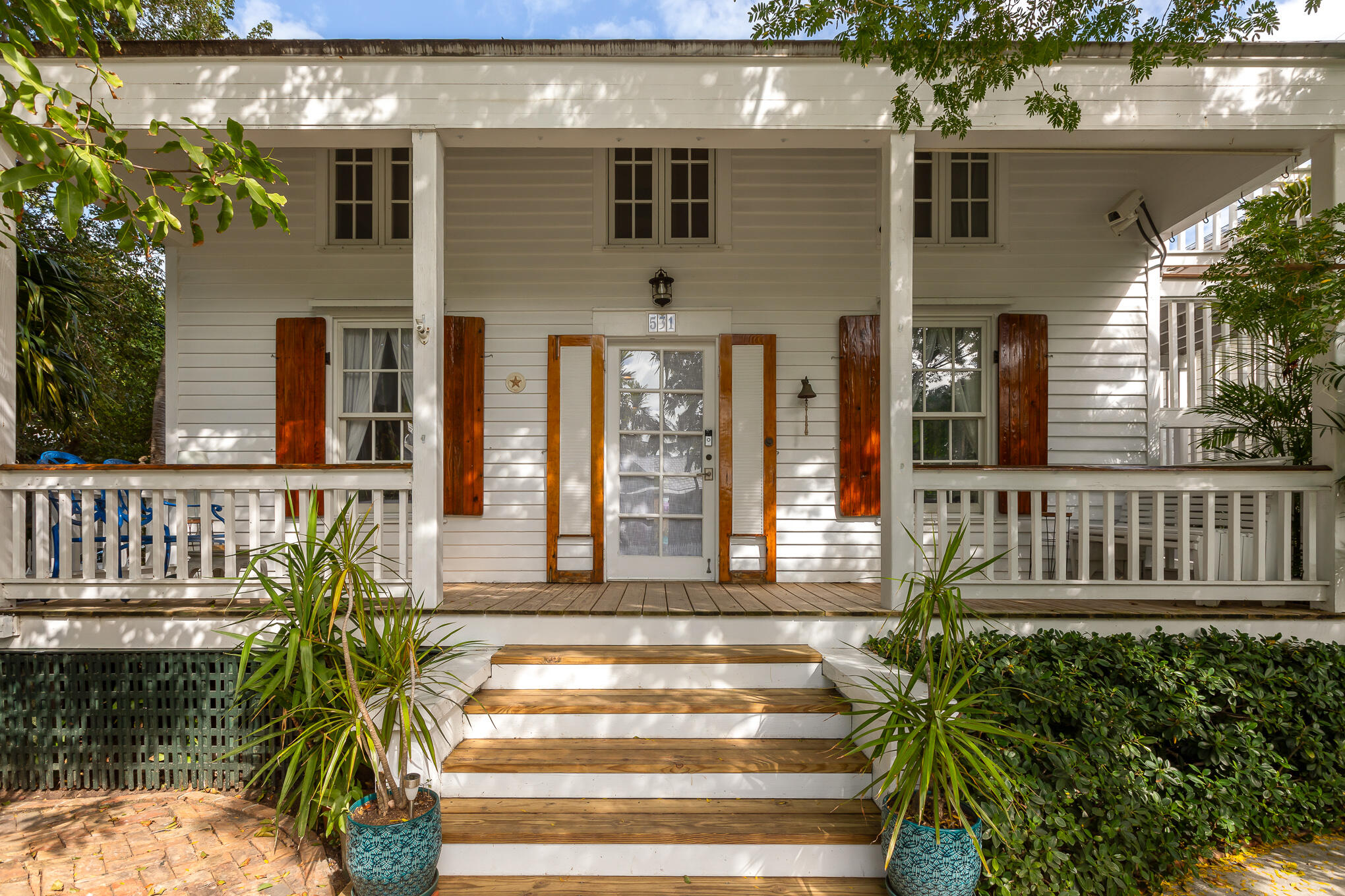 531 Frances Street Property Photo 2