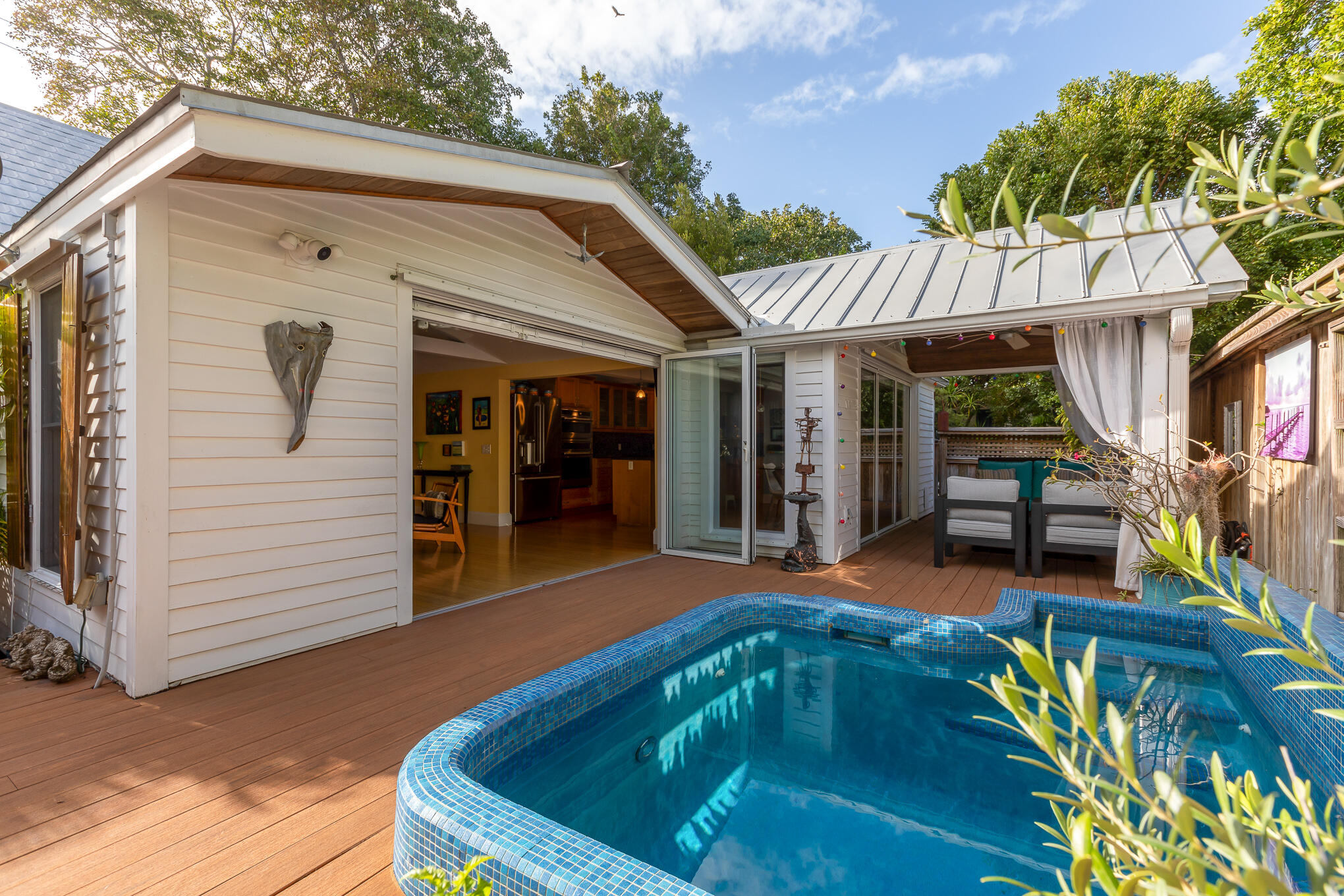 531 Frances Street Property Photo 22
