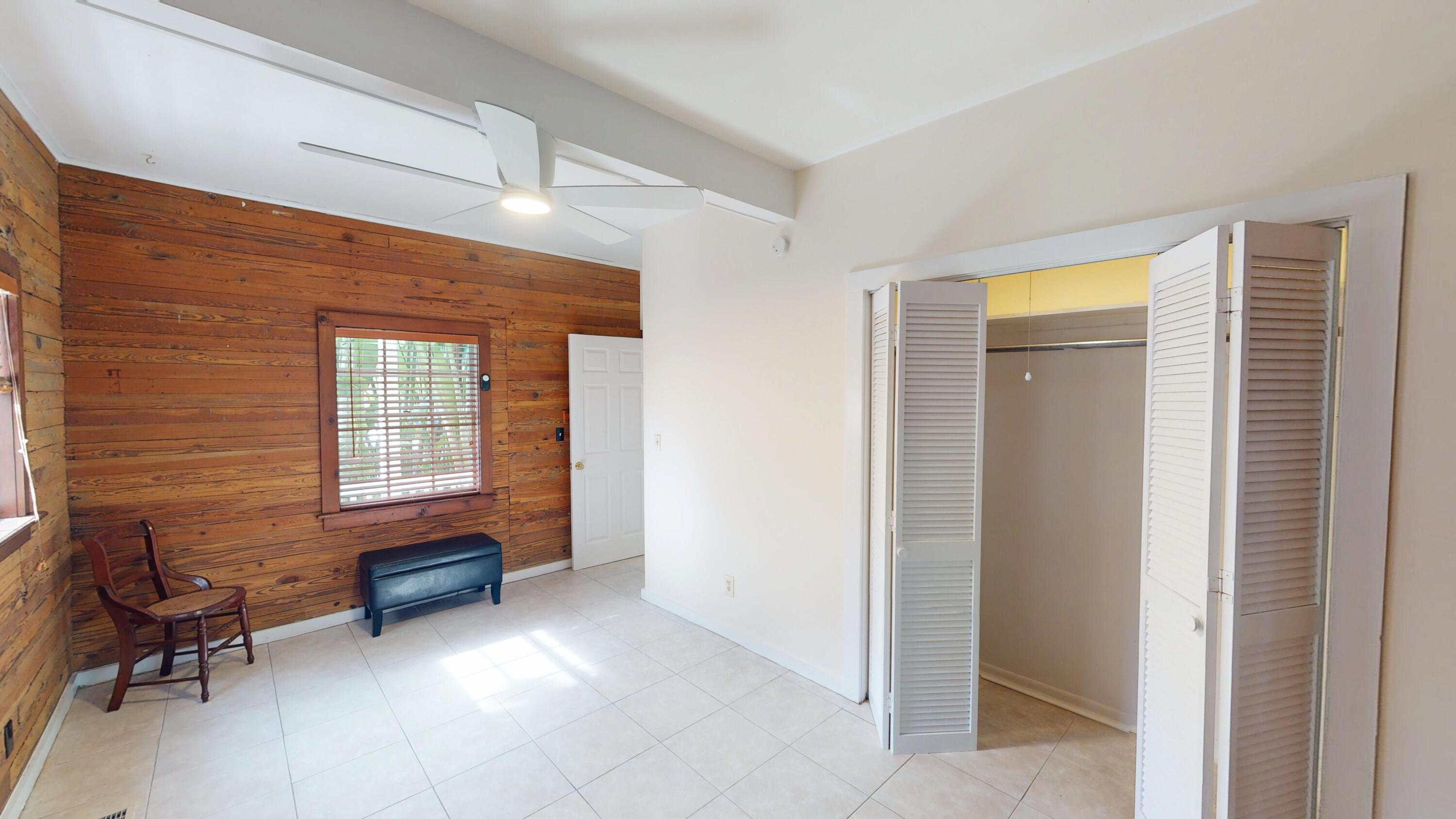 1312 Catherine Street Property Photo 8