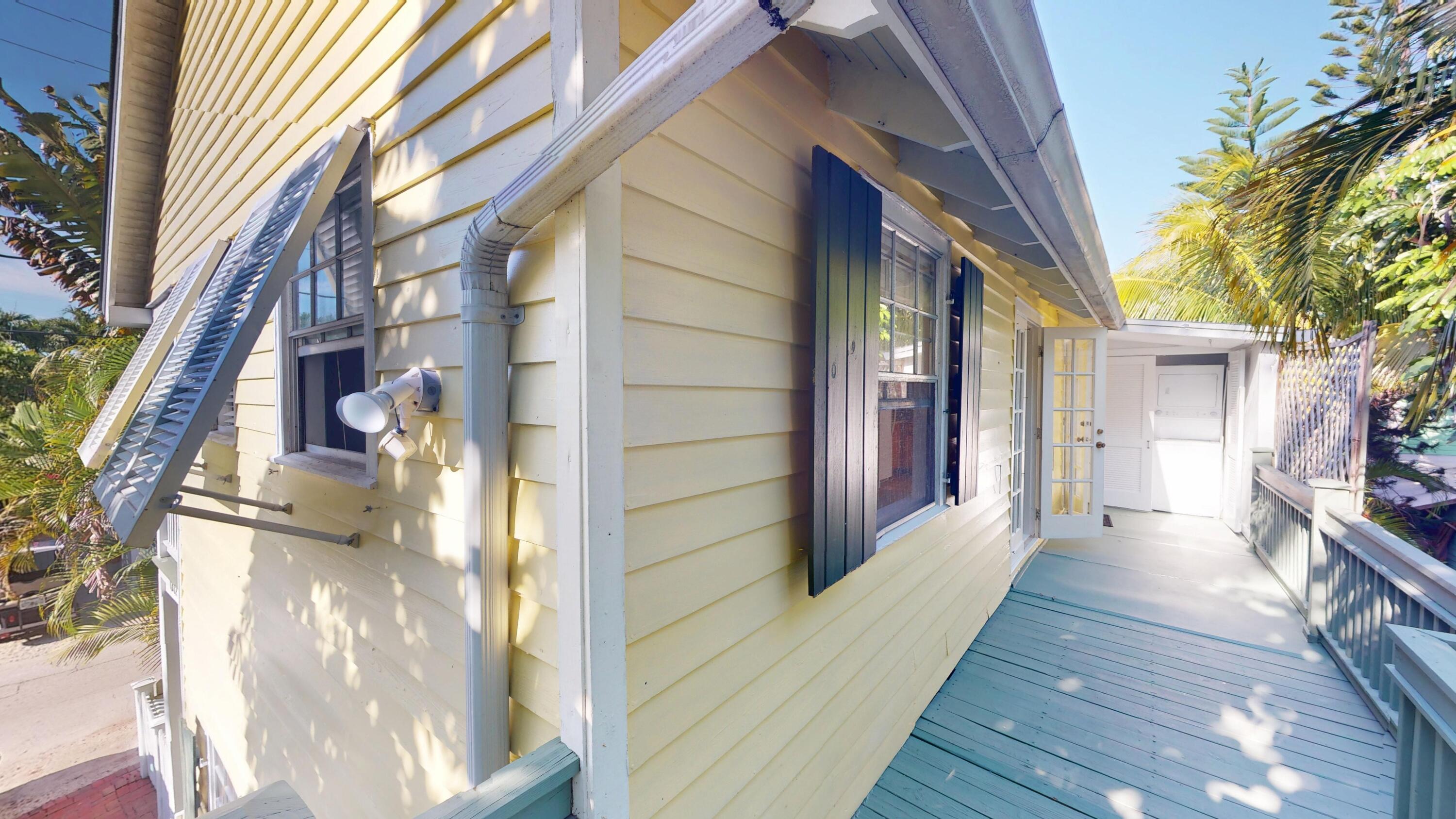 1312 Catherine Street Property Photo 14