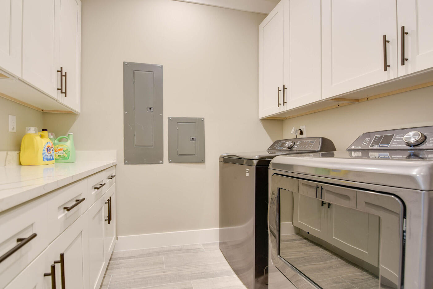 1730 United Street Property Photo 12