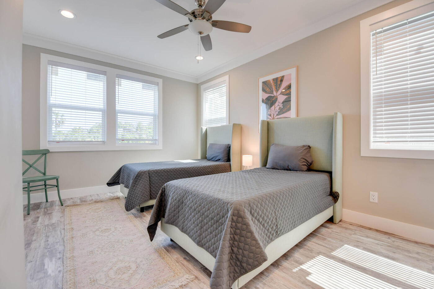 1730 United Street Property Photo 15