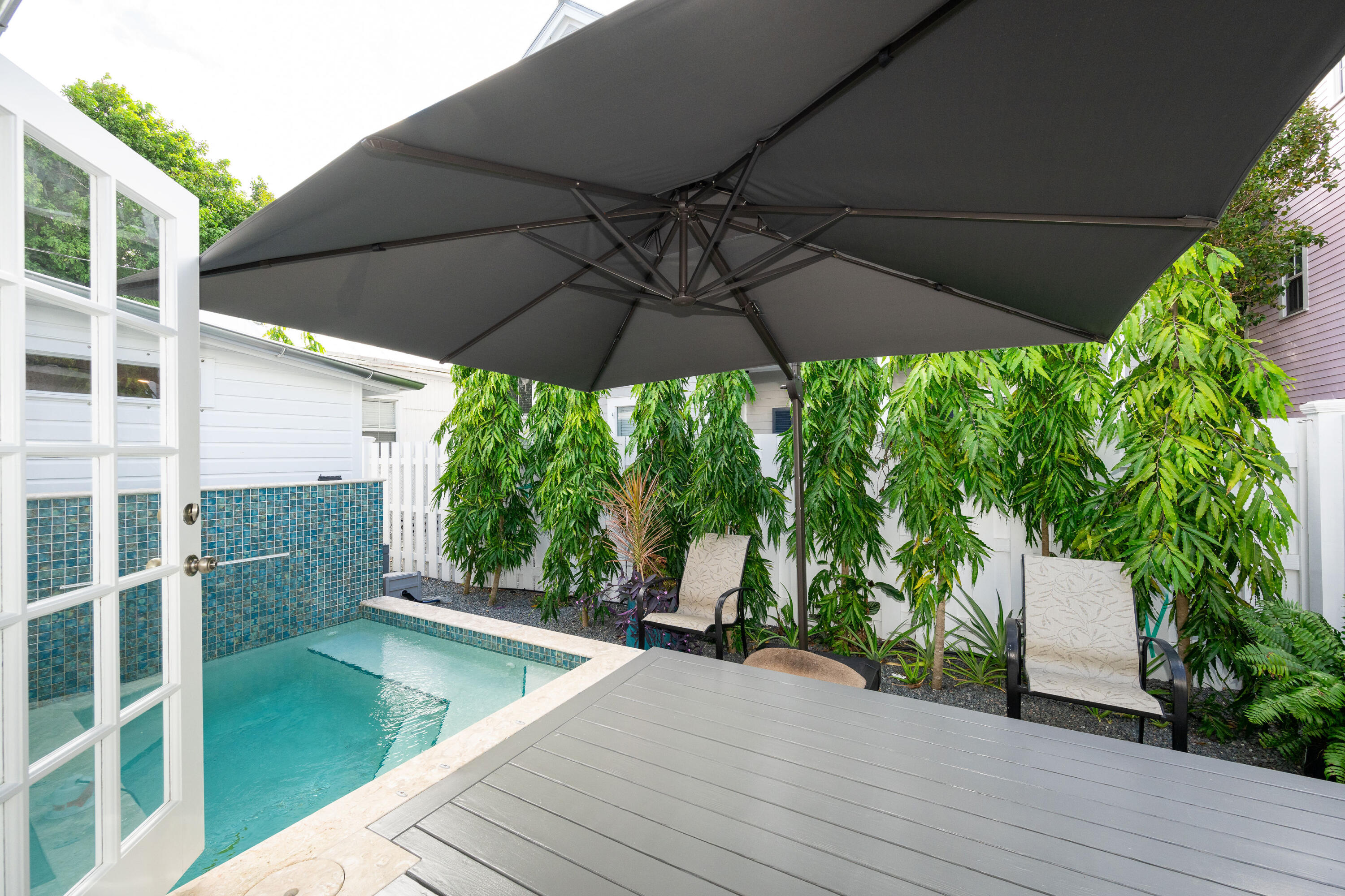 816 Ashe Street Property Photo 27