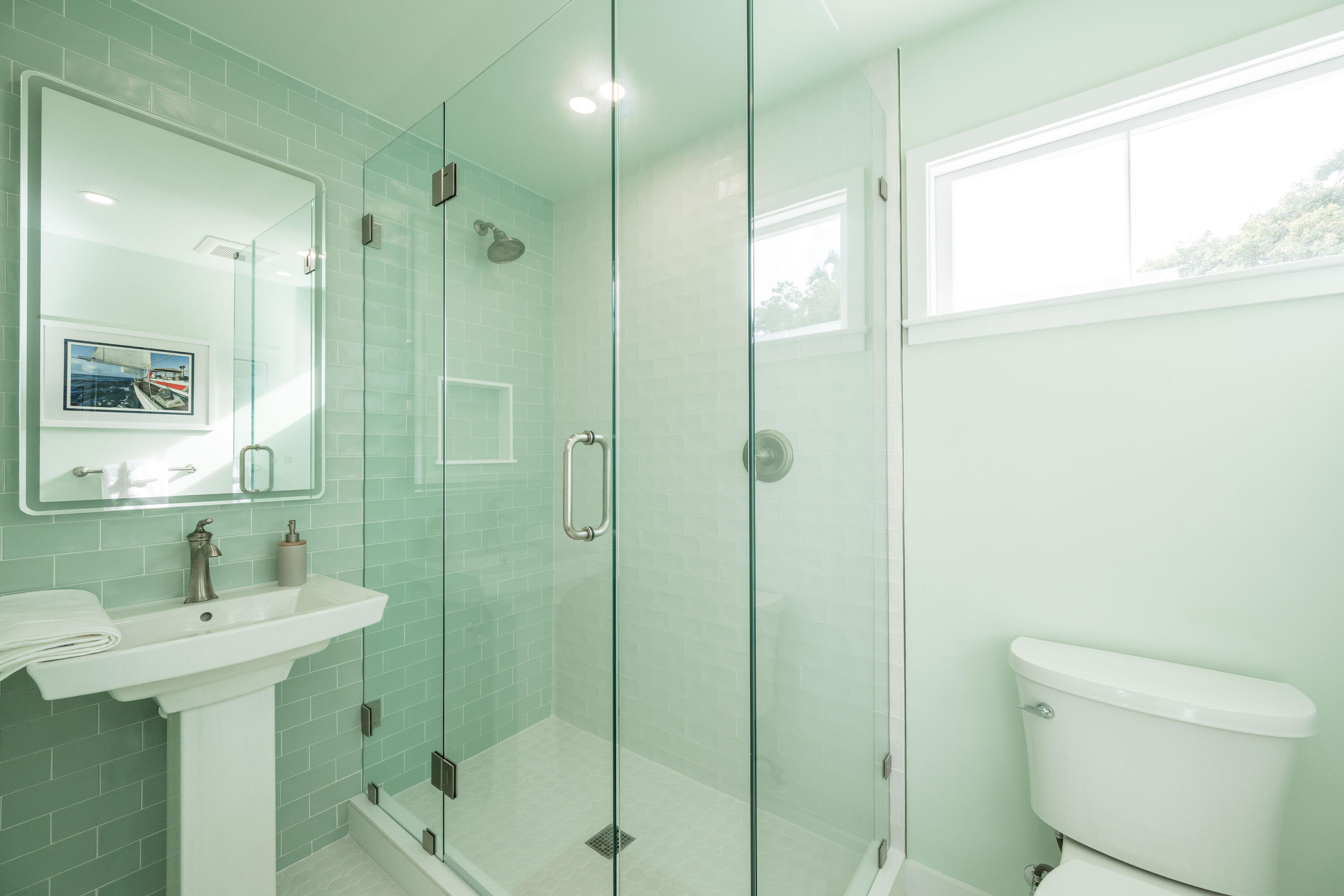 816 Ashe Street Property Photo 40