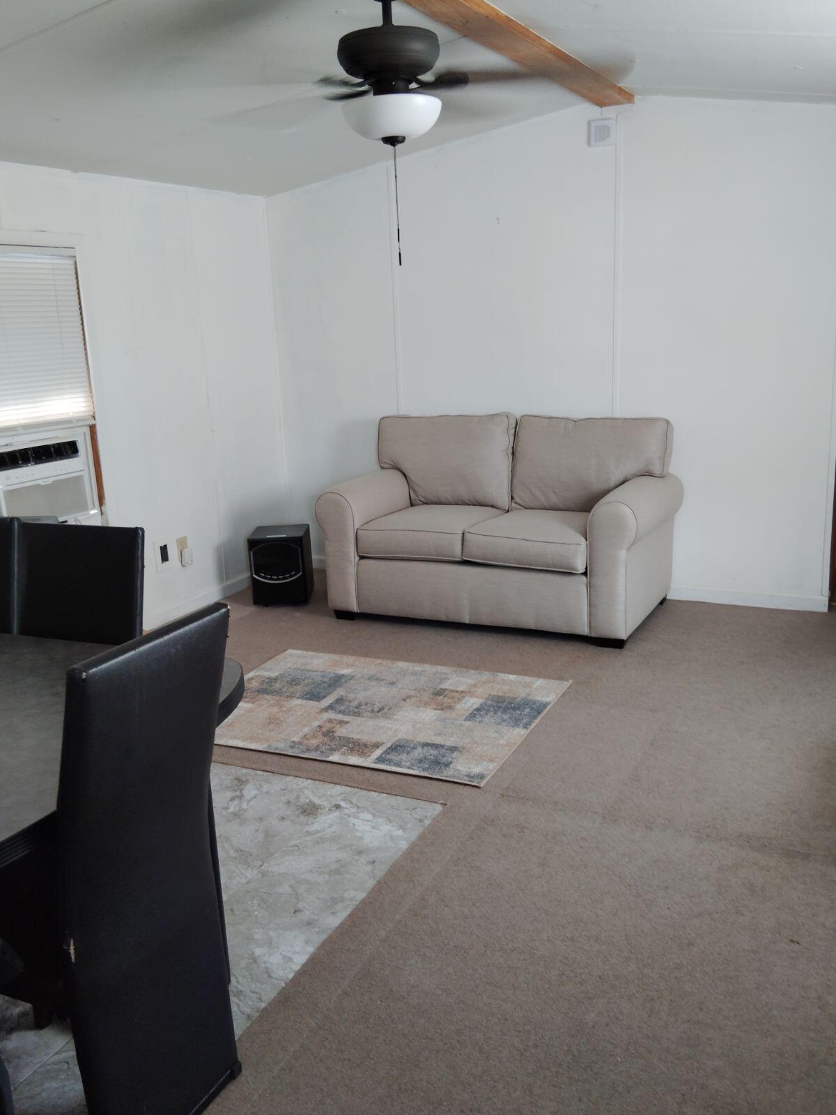 25d 10th Avenue Property Photo 5