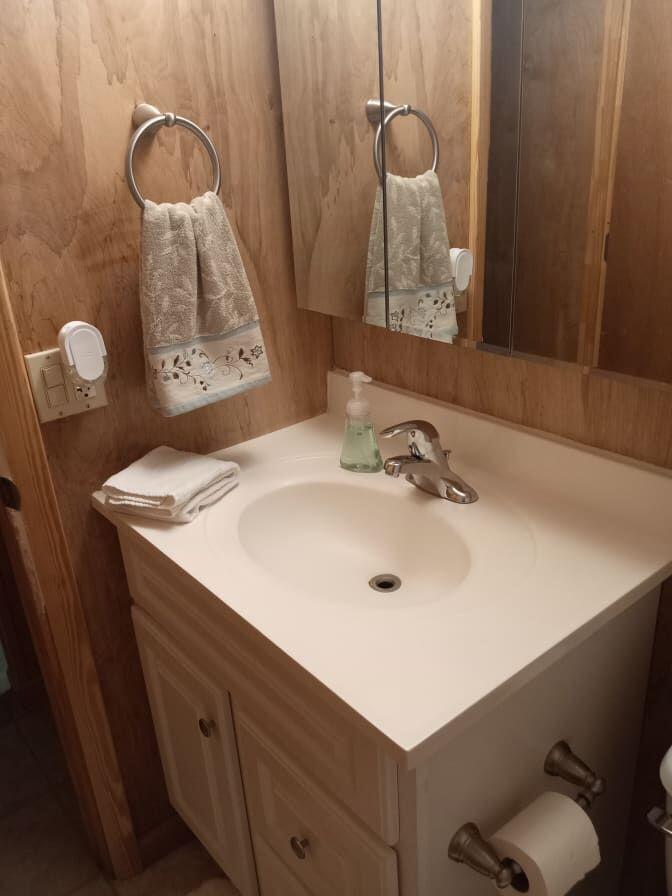 25d 10th Avenue Property Photo 9