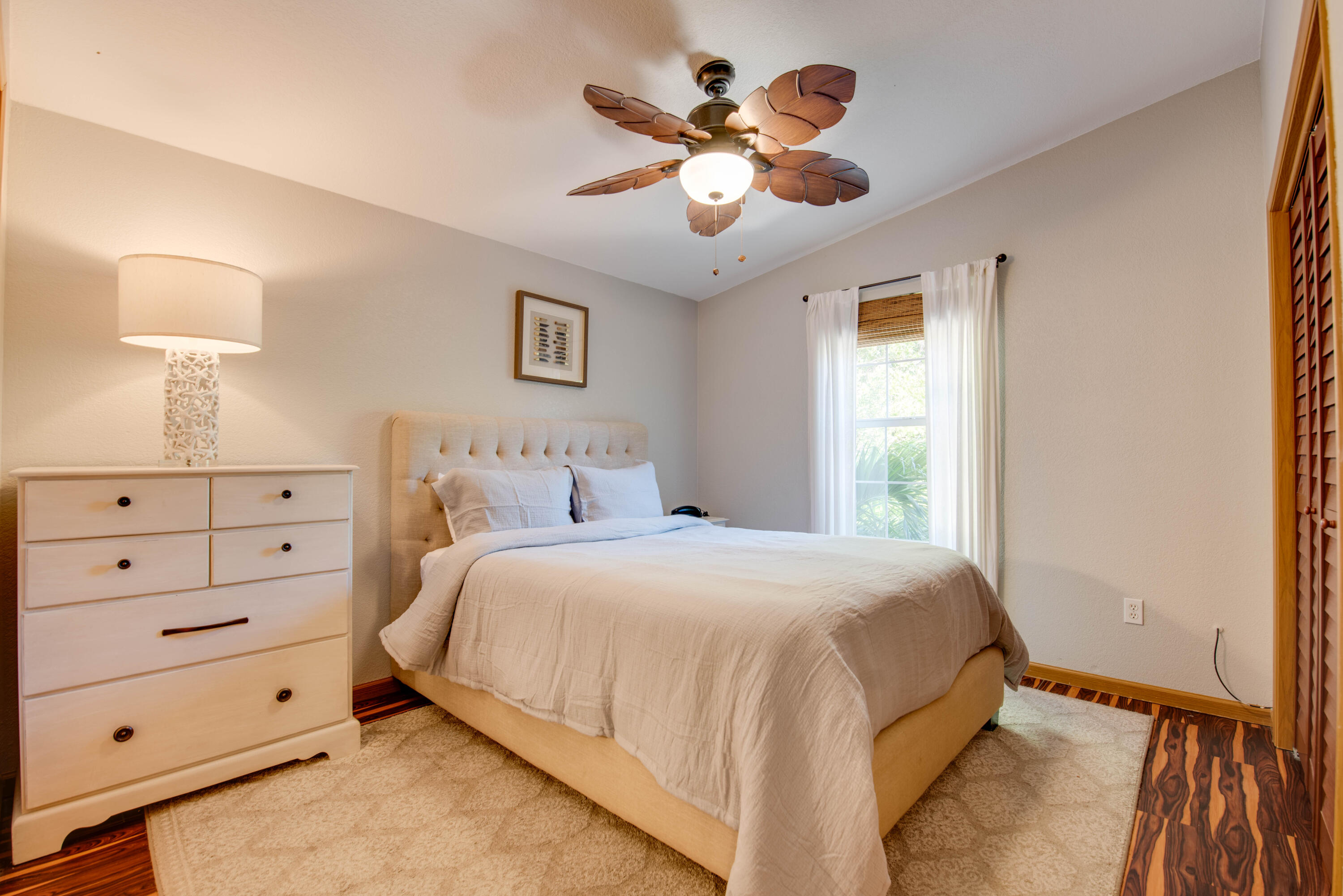 350 Cocoanut Avenue Property Photo 19