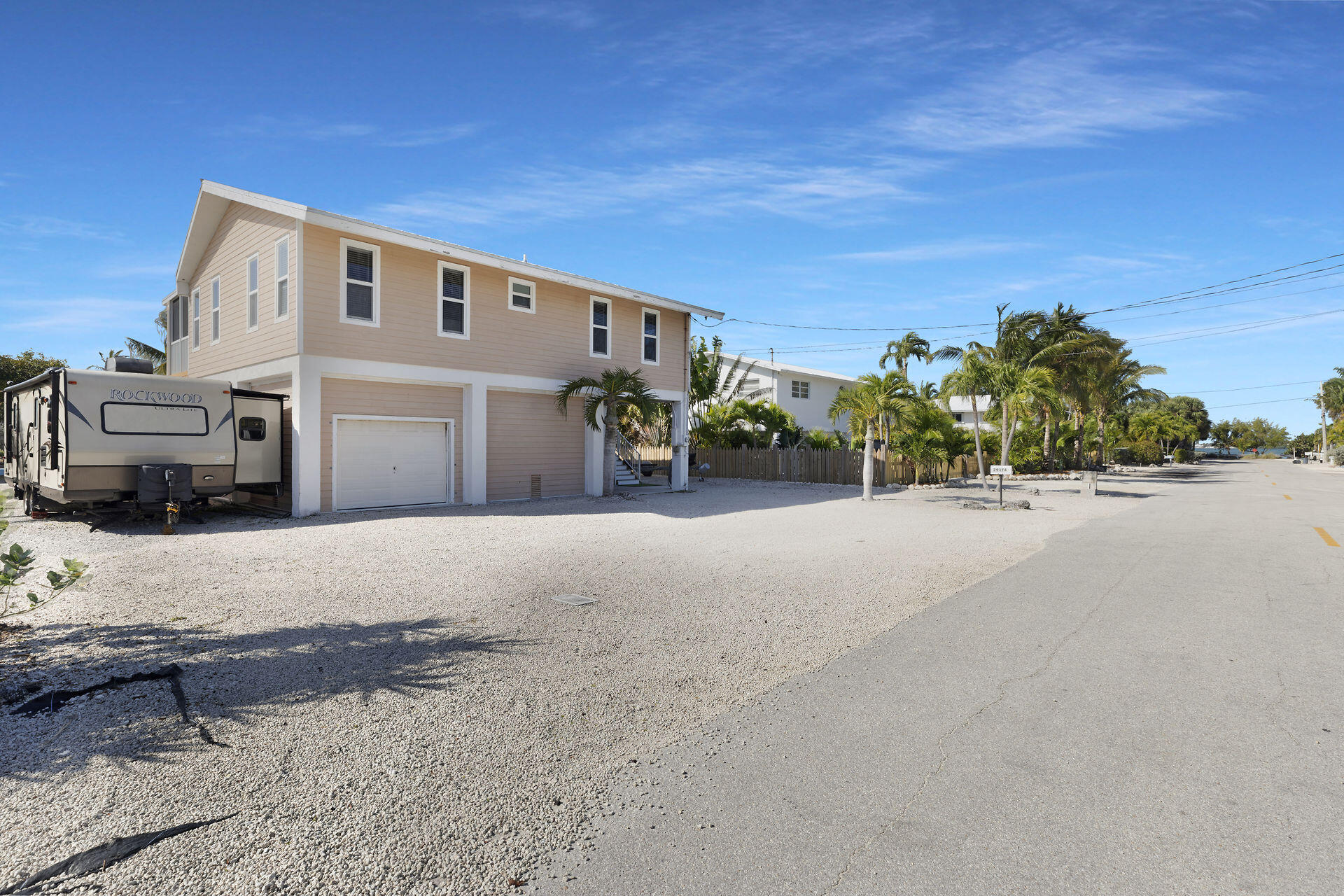 29374 Saratoga Avenue Property Photo 5