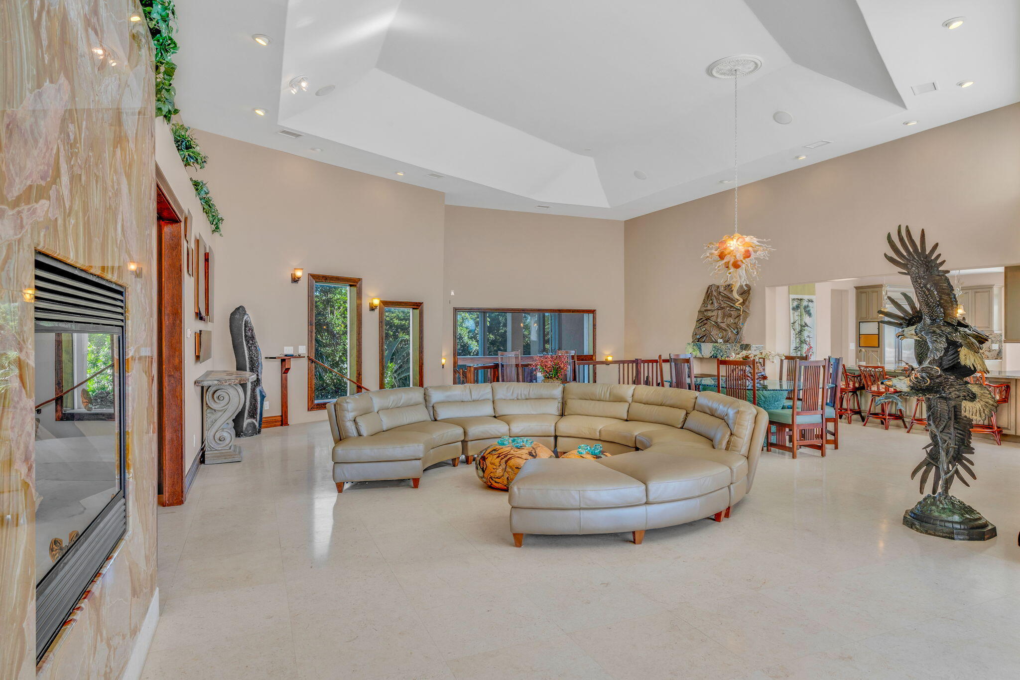58213 Morton Street Property Photo 6