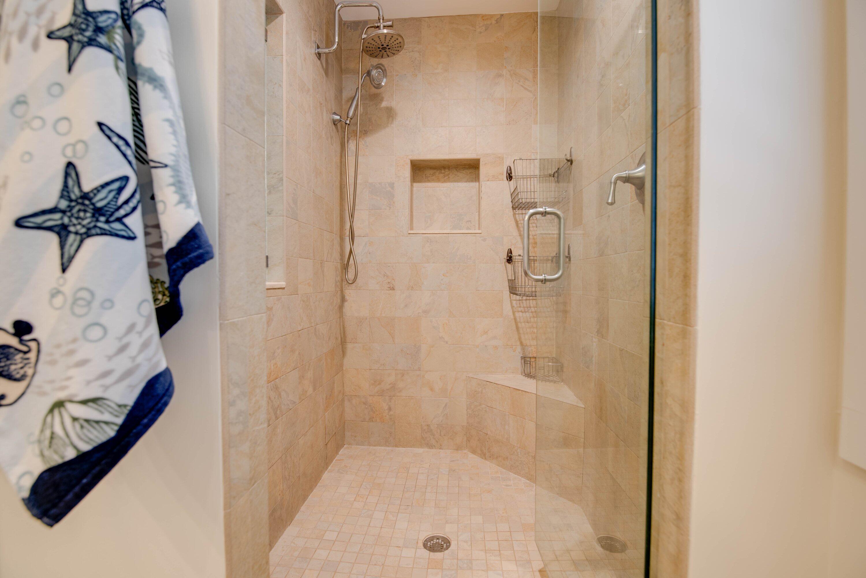 3359 Riviera Drive Property Photo 15
