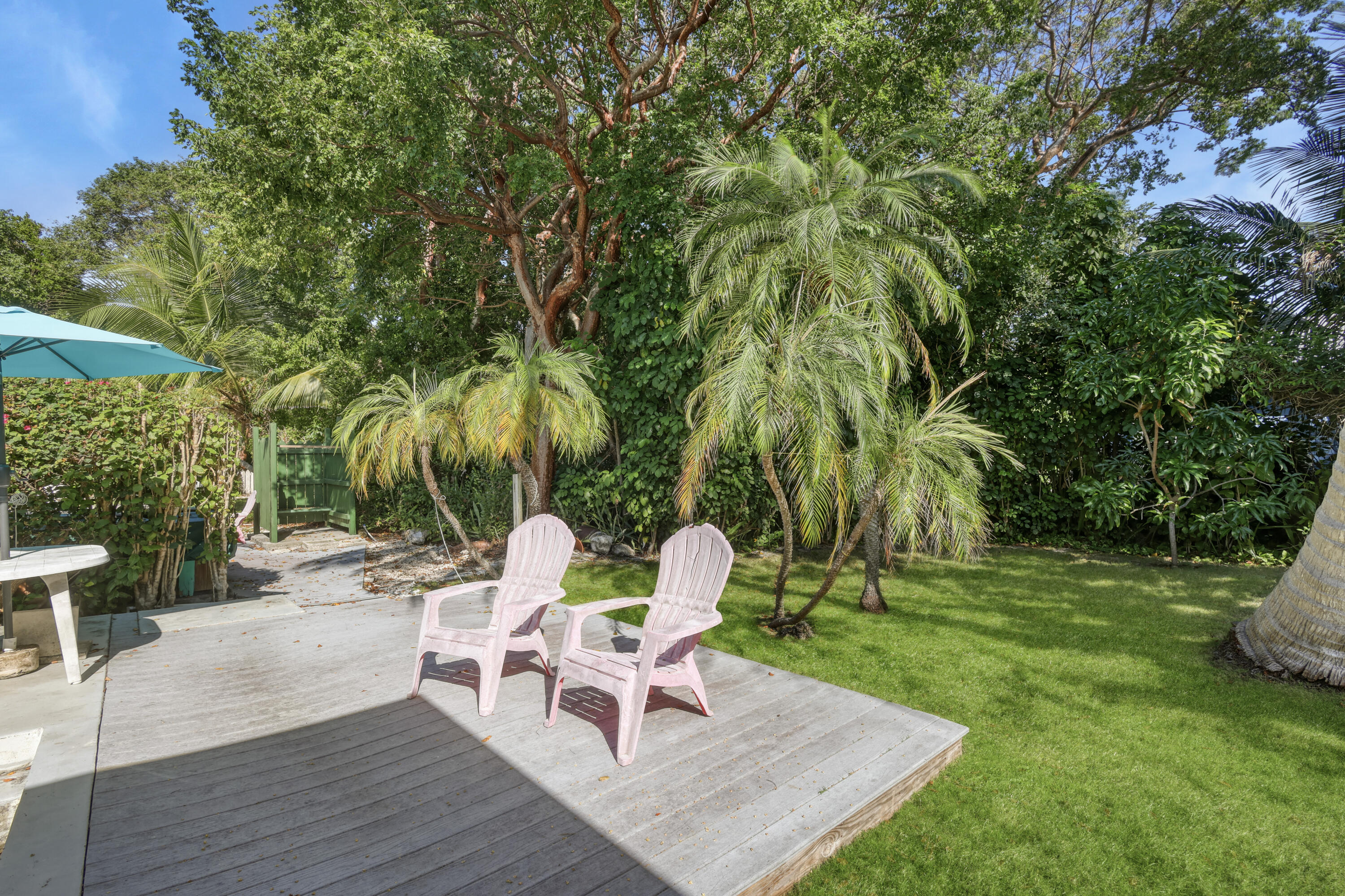 209 Matecumbe Avenue Property Photo 23