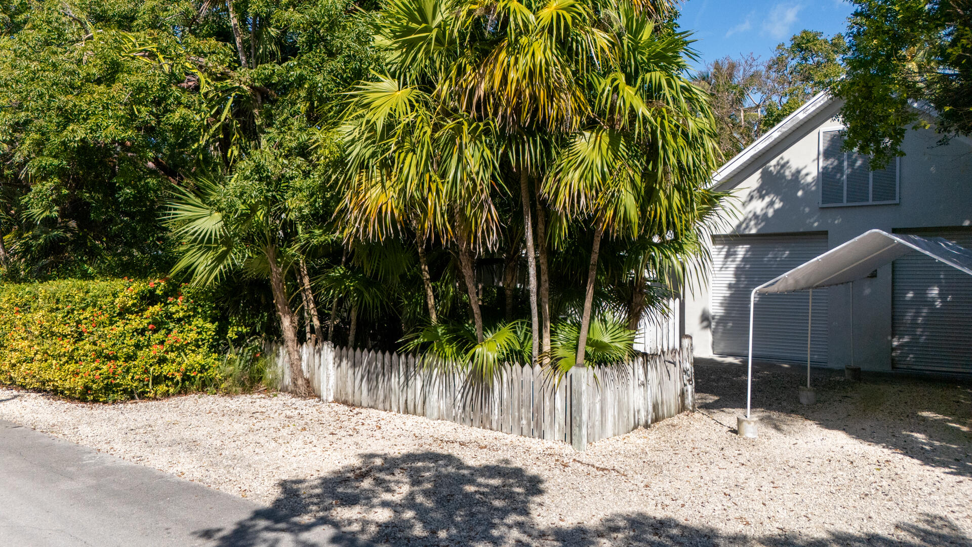 209 Matecumbe Avenue Property Photo 54