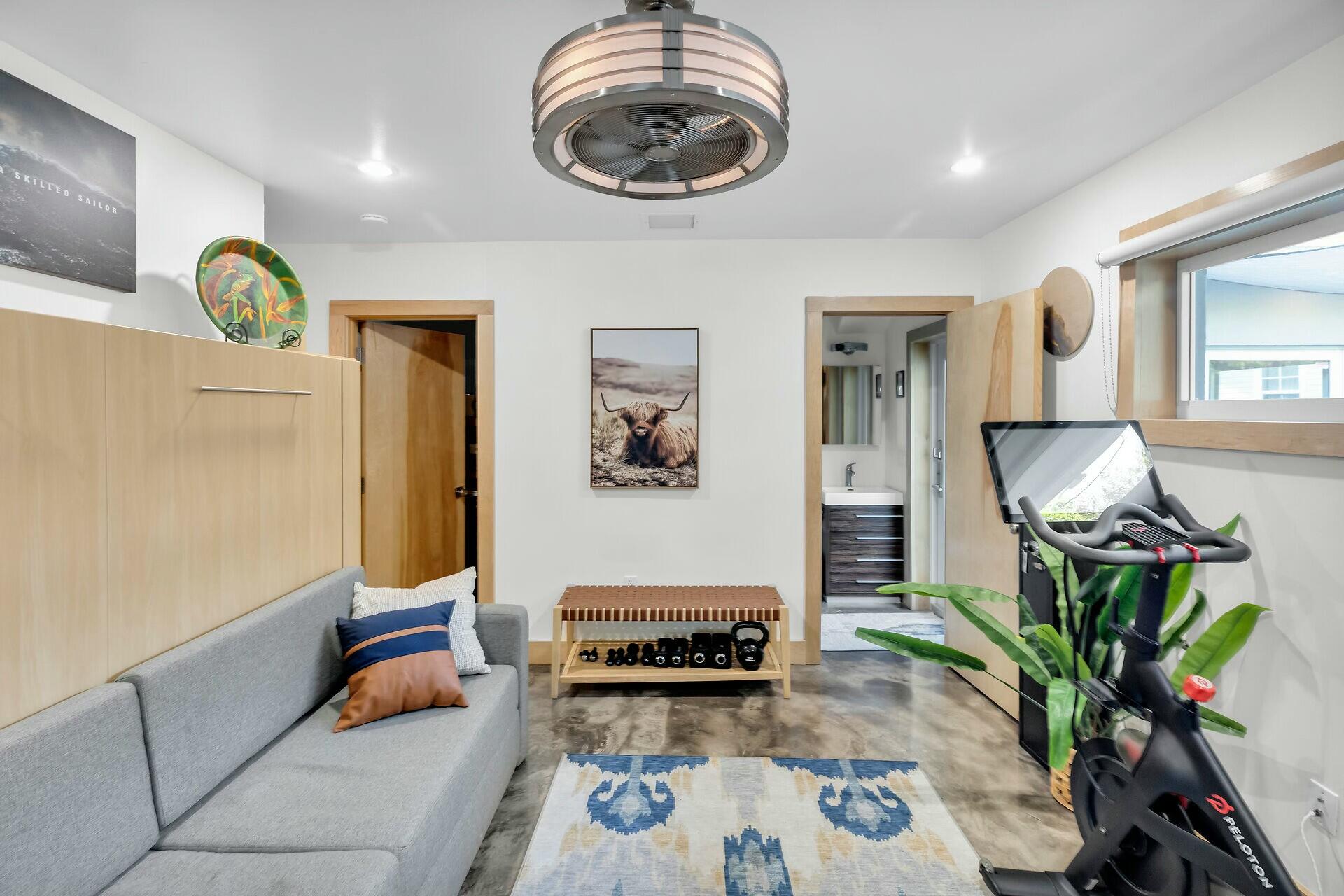 407-415 Olivia Street Property Photo 26