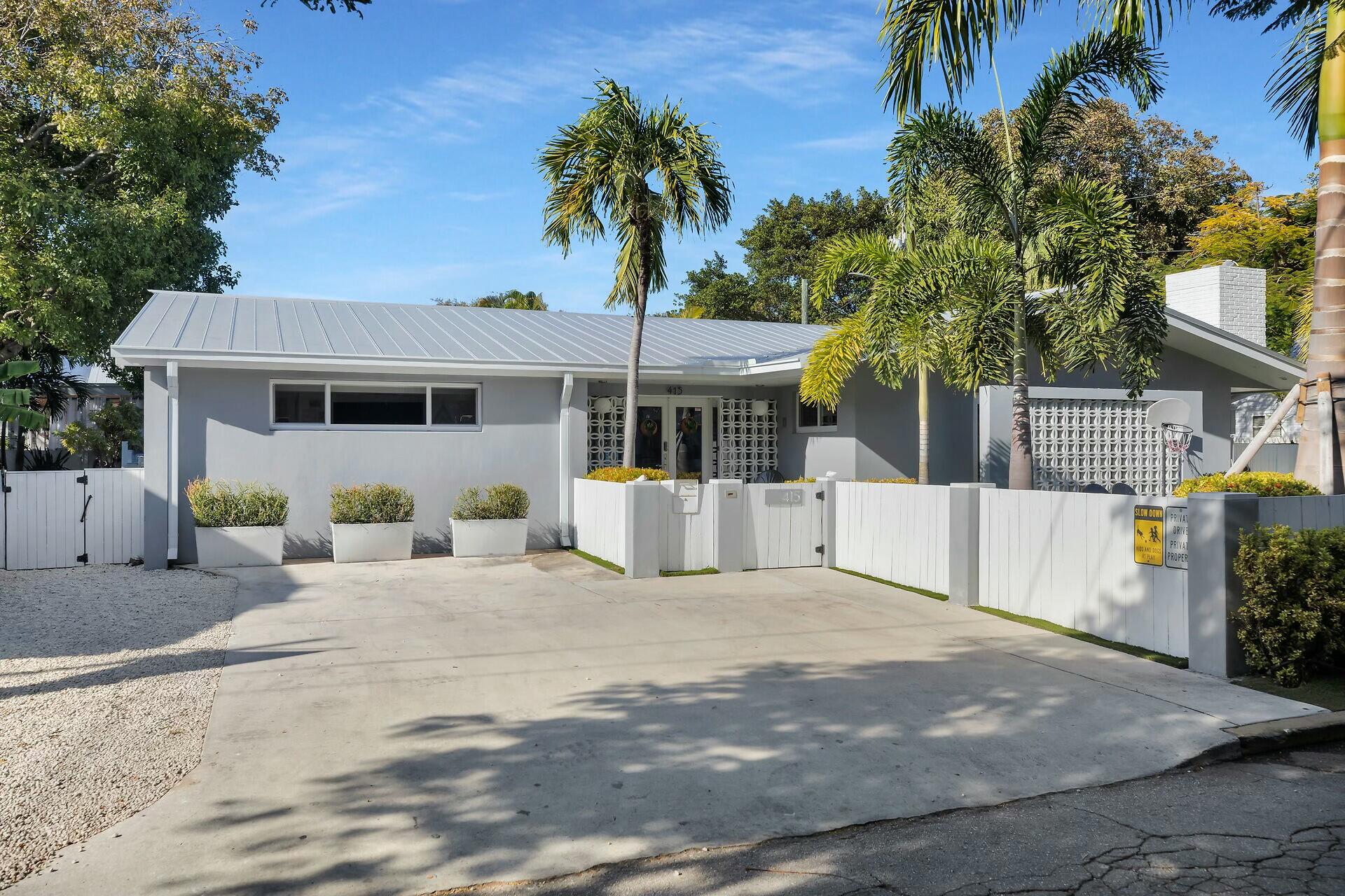 407-415 Olivia Street Property Photo 52