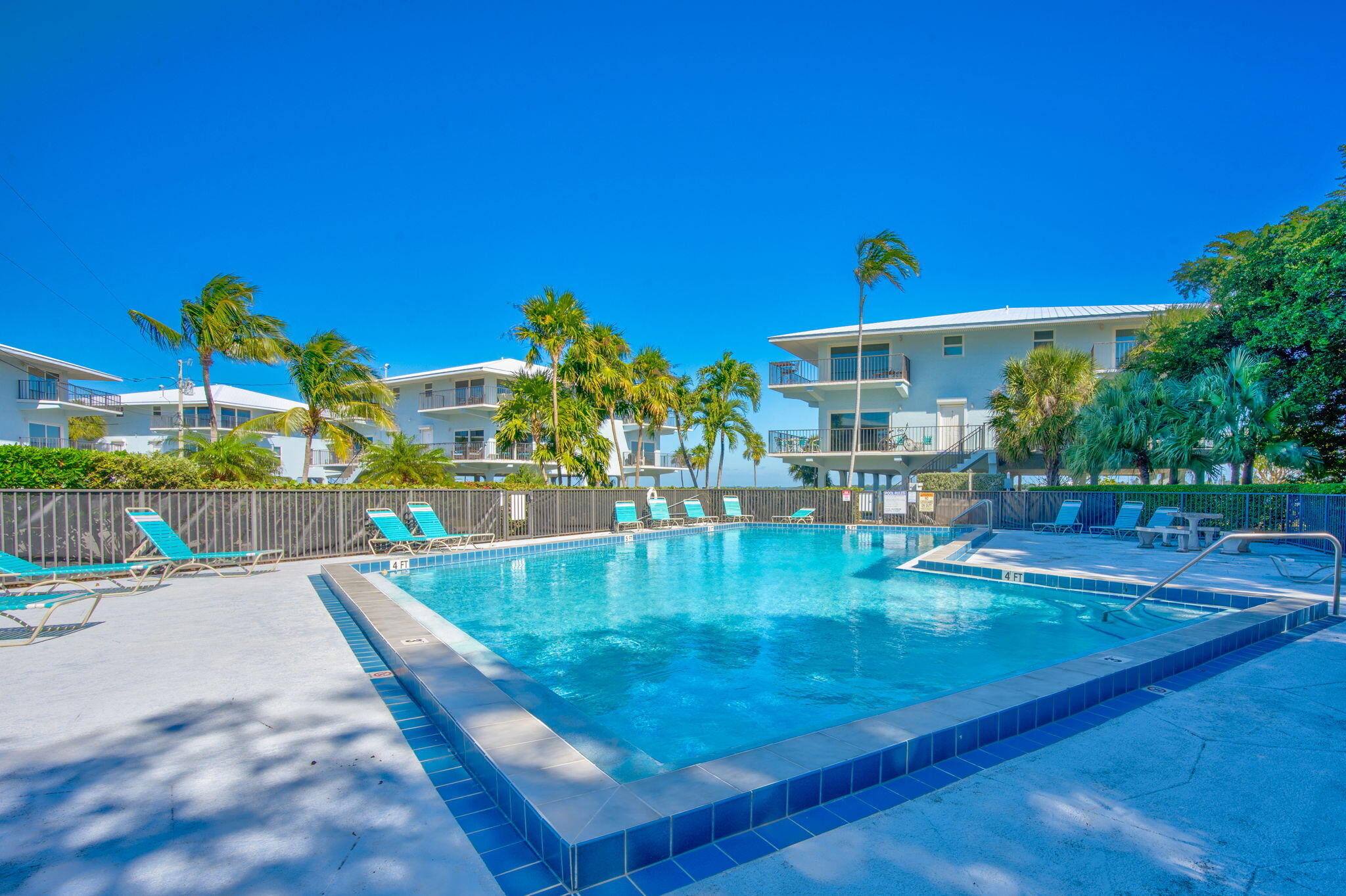 12690 Overseas Highway, 310 Property Photo 33