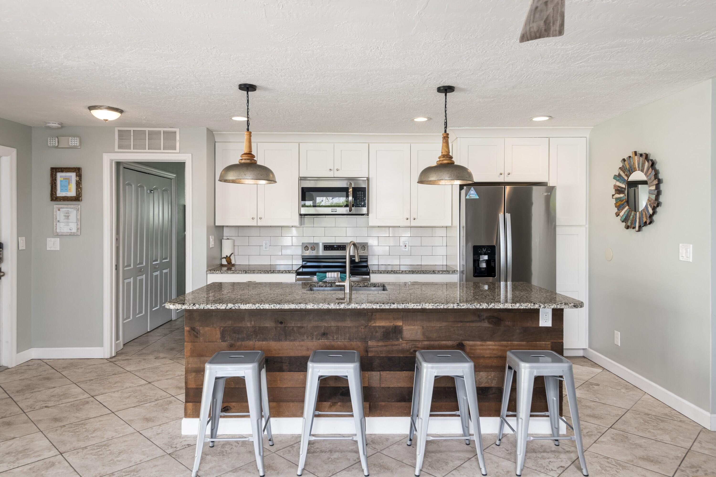 8188 Aviation Boulevard Property Photo 27