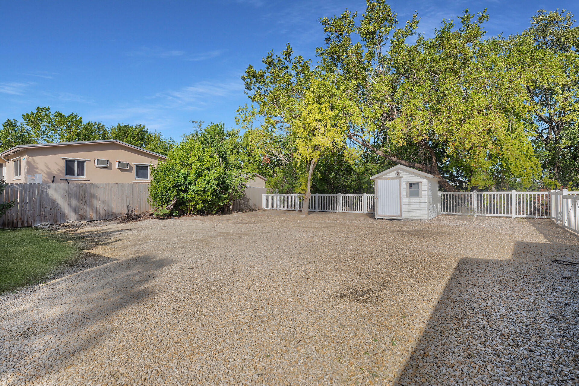 28 Tarpon Avenue Property Photo 28