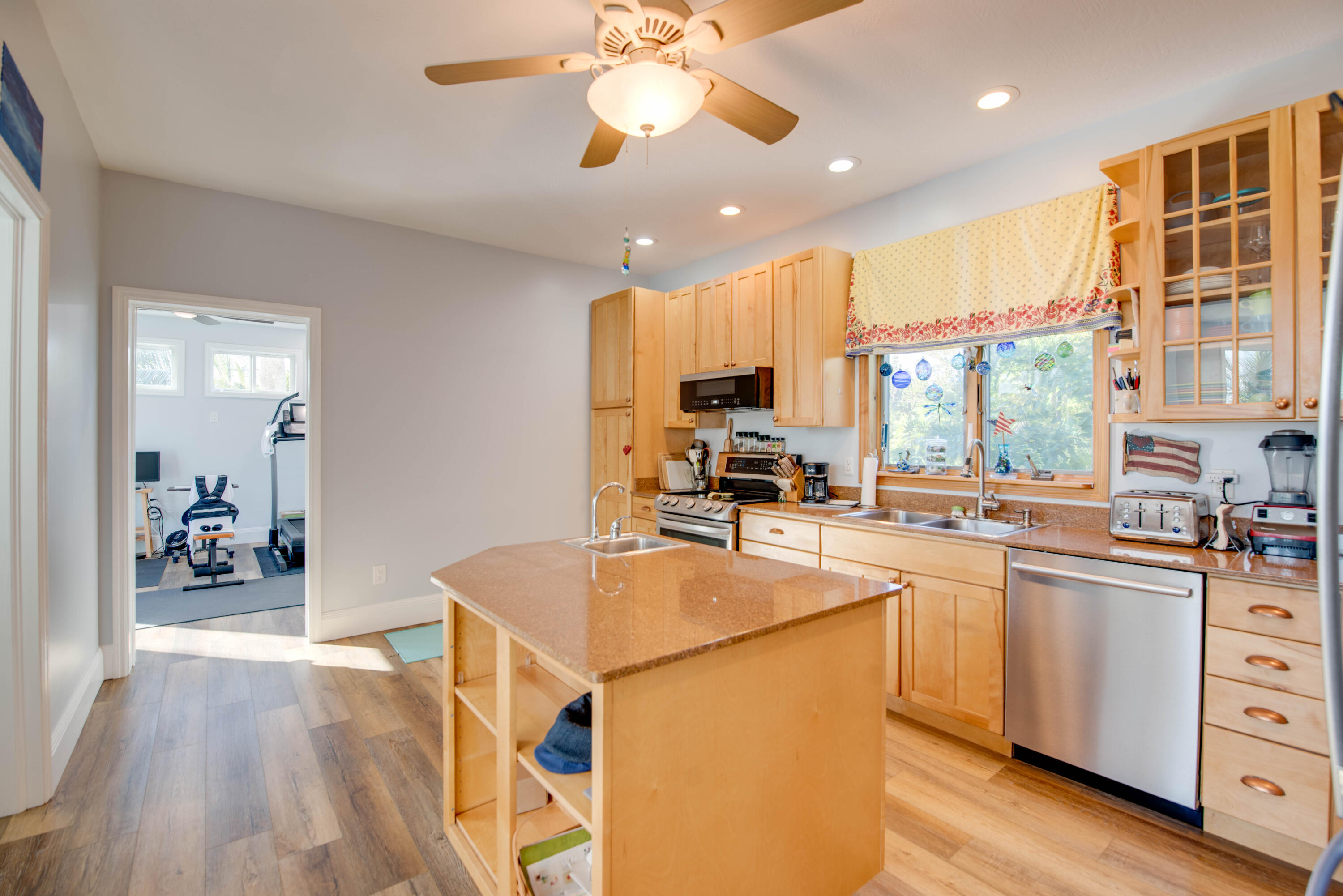 22822 John Silver Lane Property Photo 9