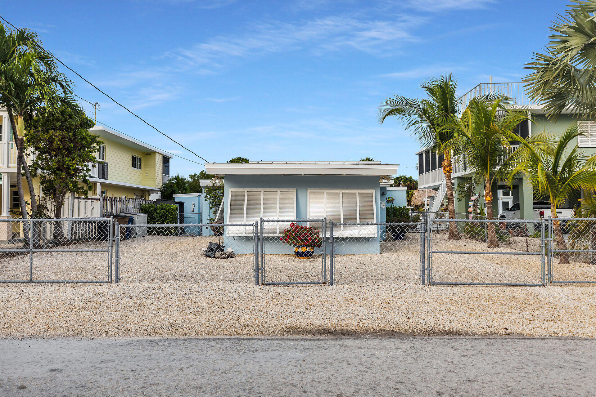 231 Anne Bonny Drive Property Photo 2