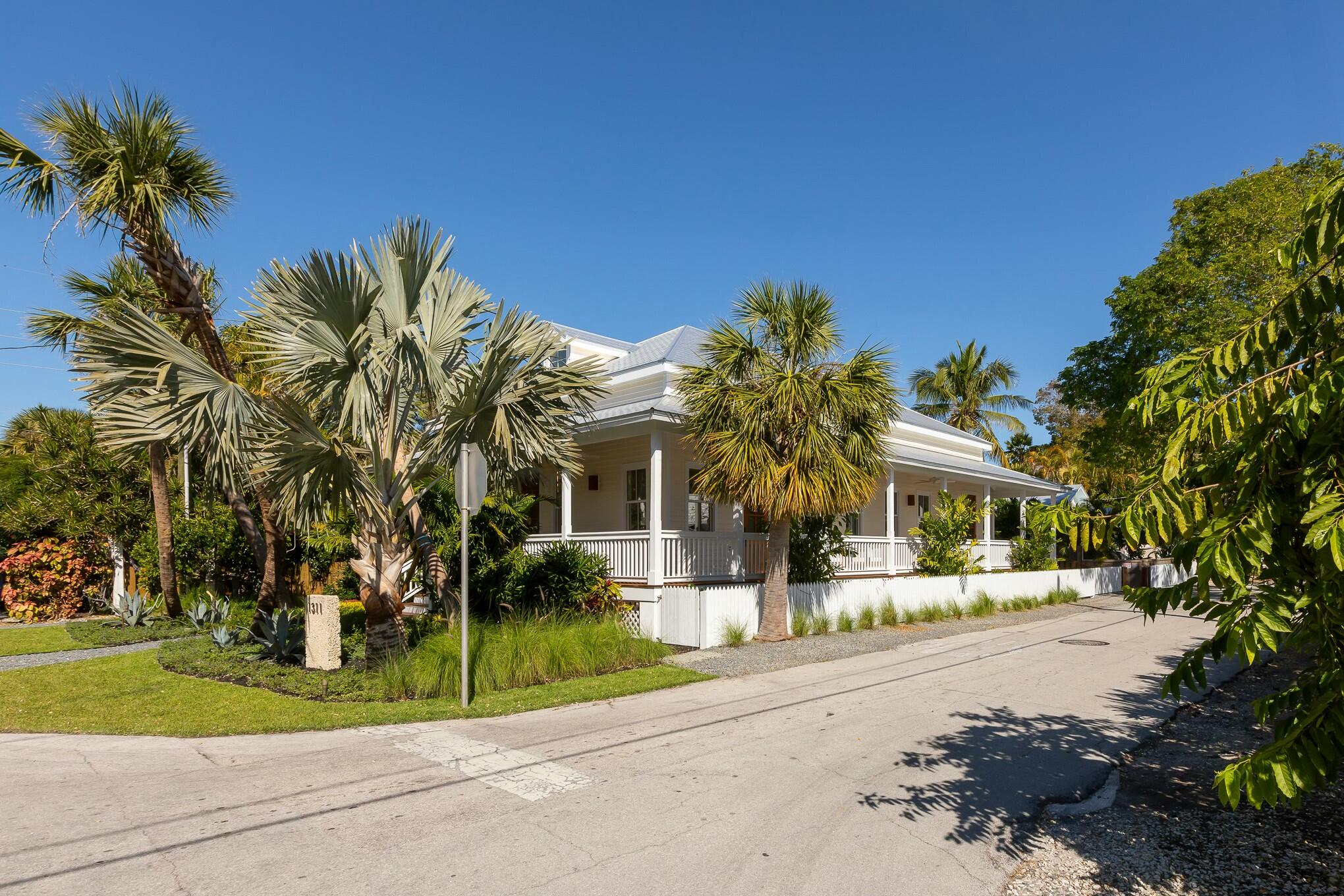 1311 Grinnell Street Property Photo 5