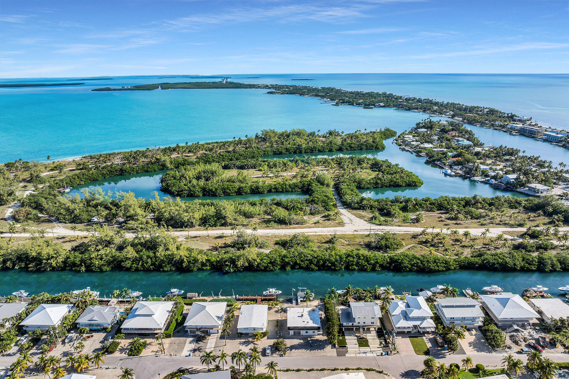 186 Biscayne Boulevard Property Photo 6