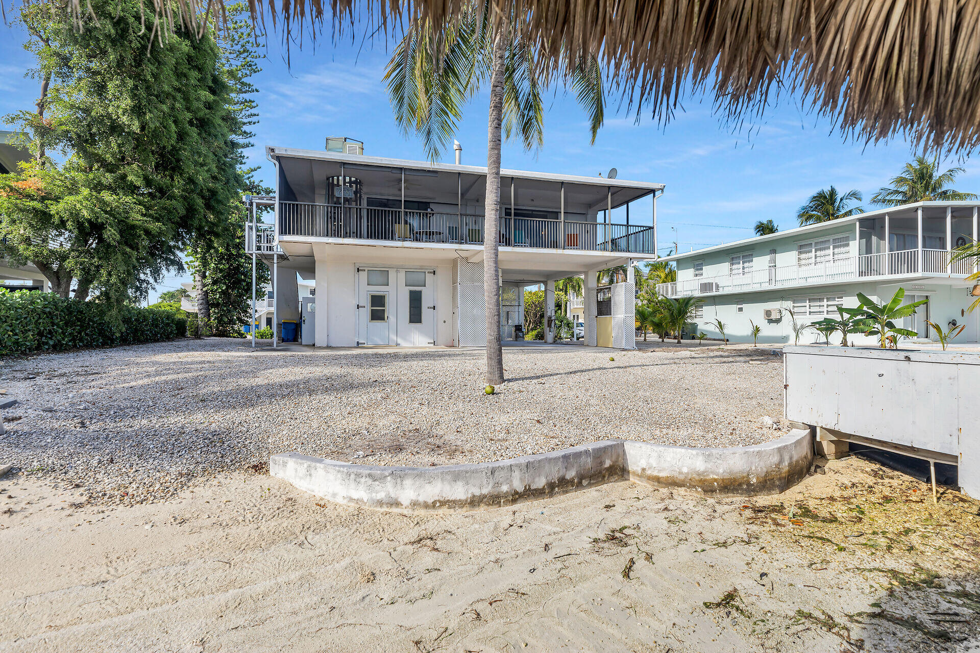 186 Biscayne Boulevard Property Photo 7
